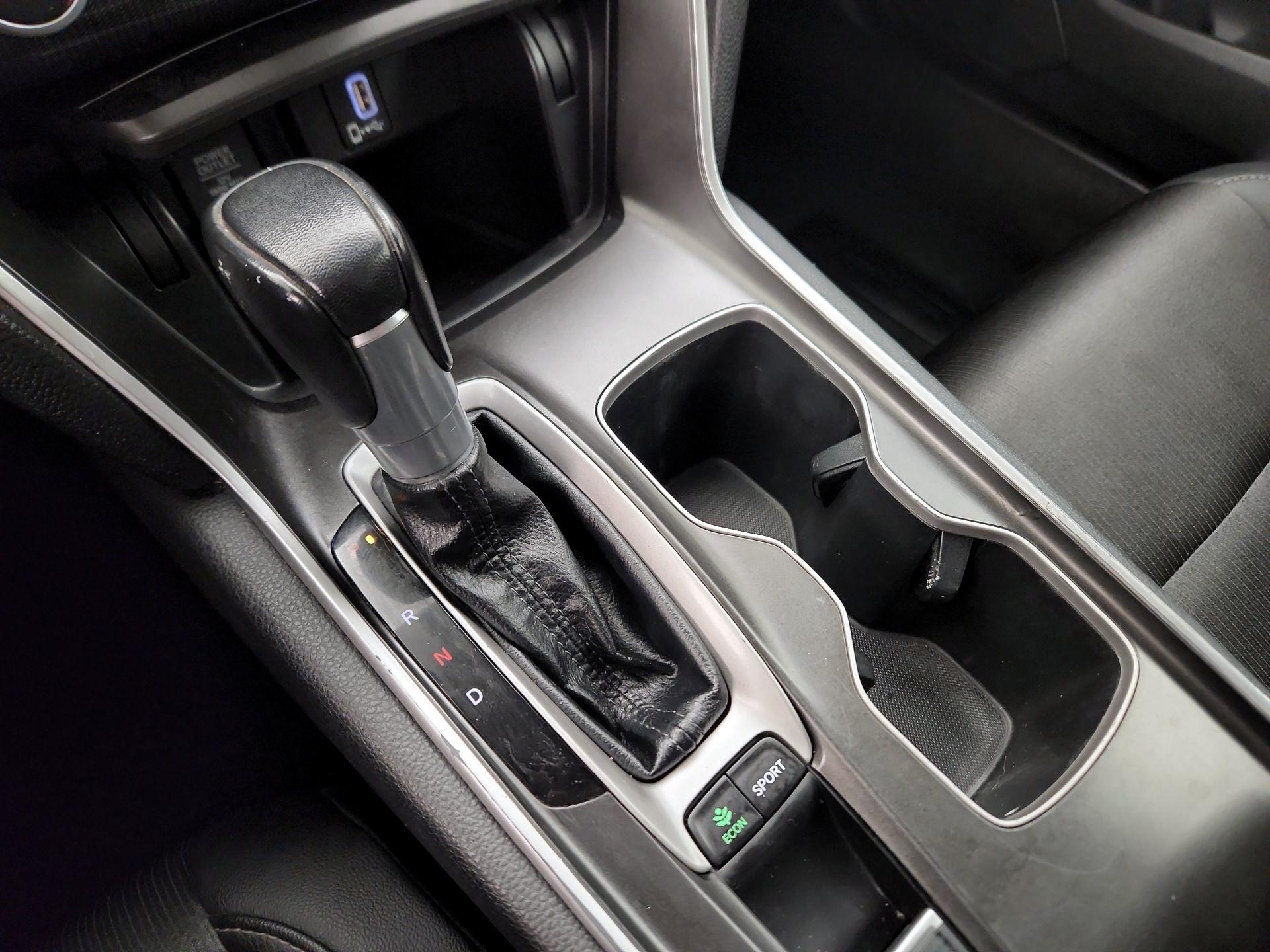 Thumbnail: 2020 Honda Accord - 17