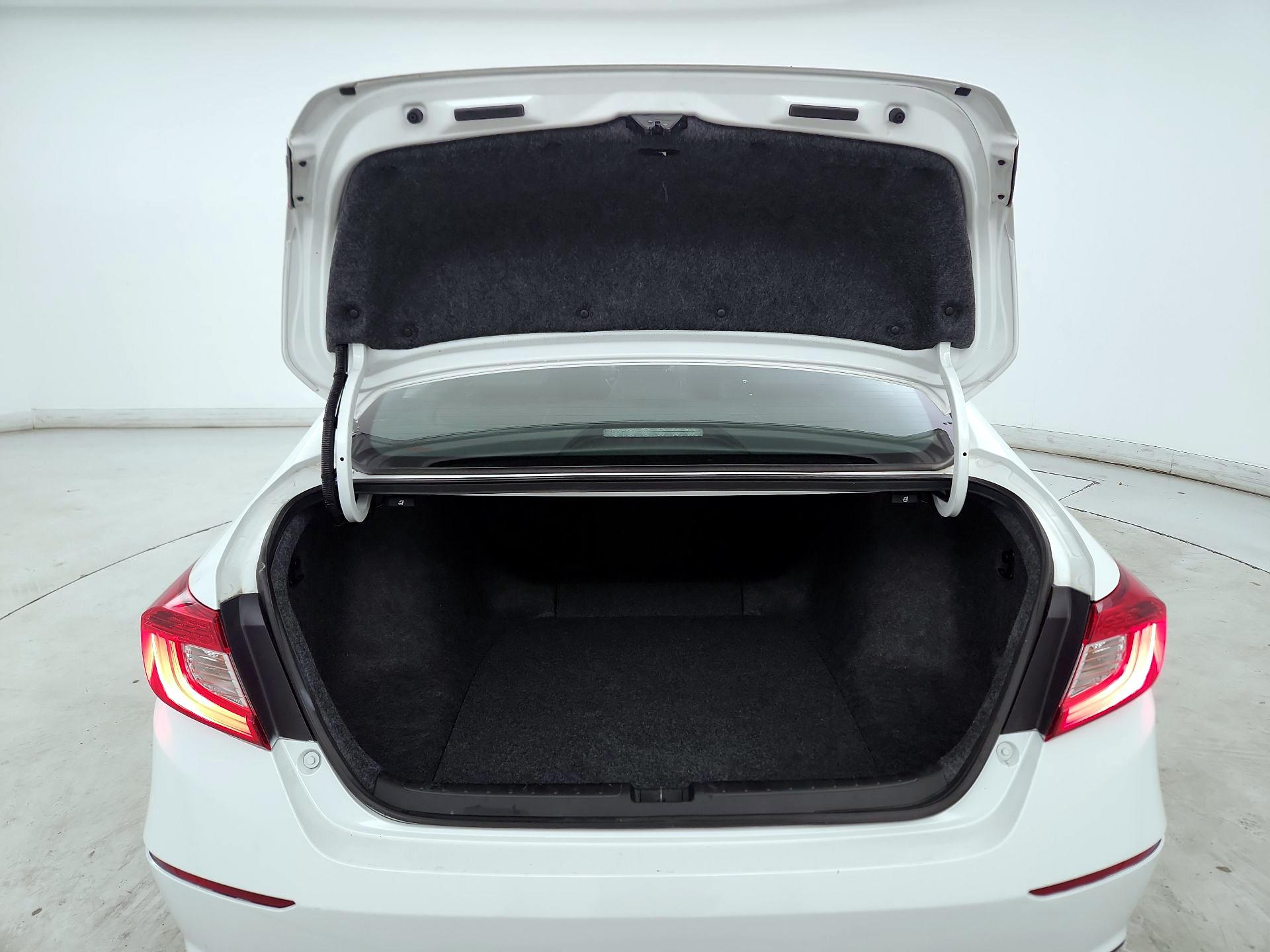 Thumbnail: 2020 Honda Accord - 20