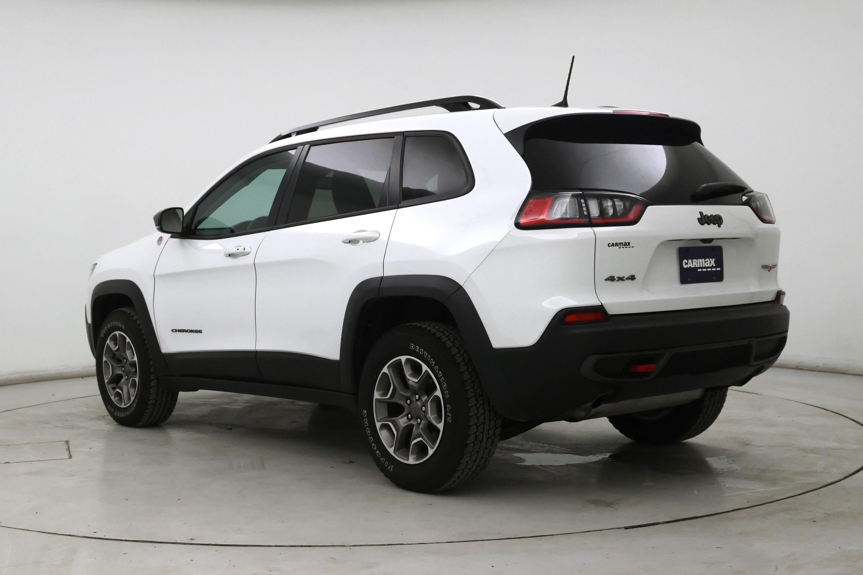 Thumbnail: 2022 Jeep Cherokee - 2