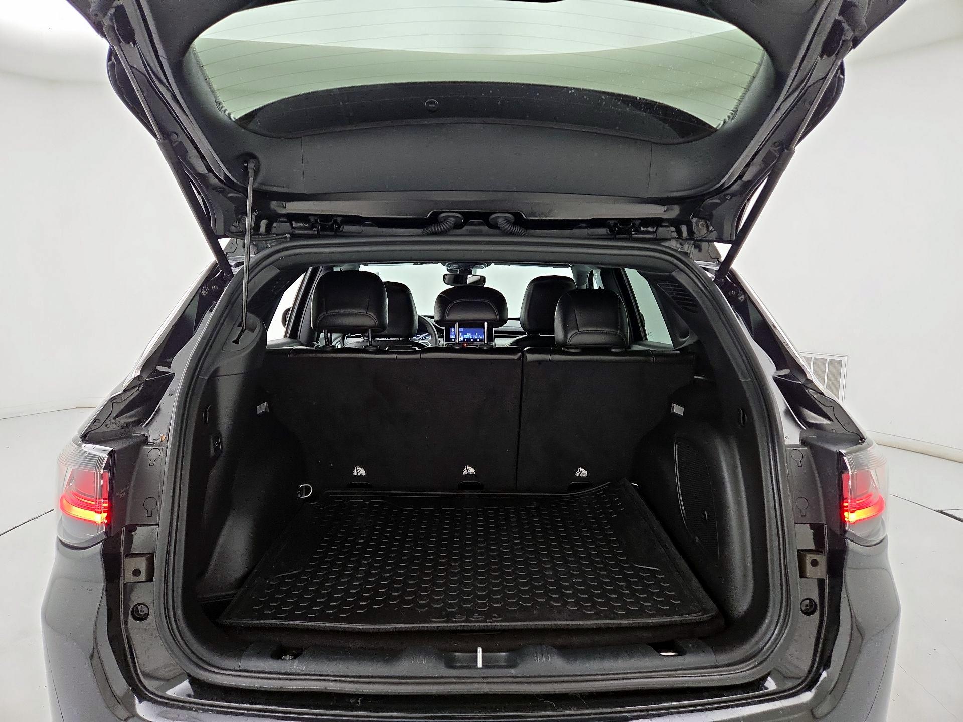 Thumbnail: 2023 Jeep Compass - 20