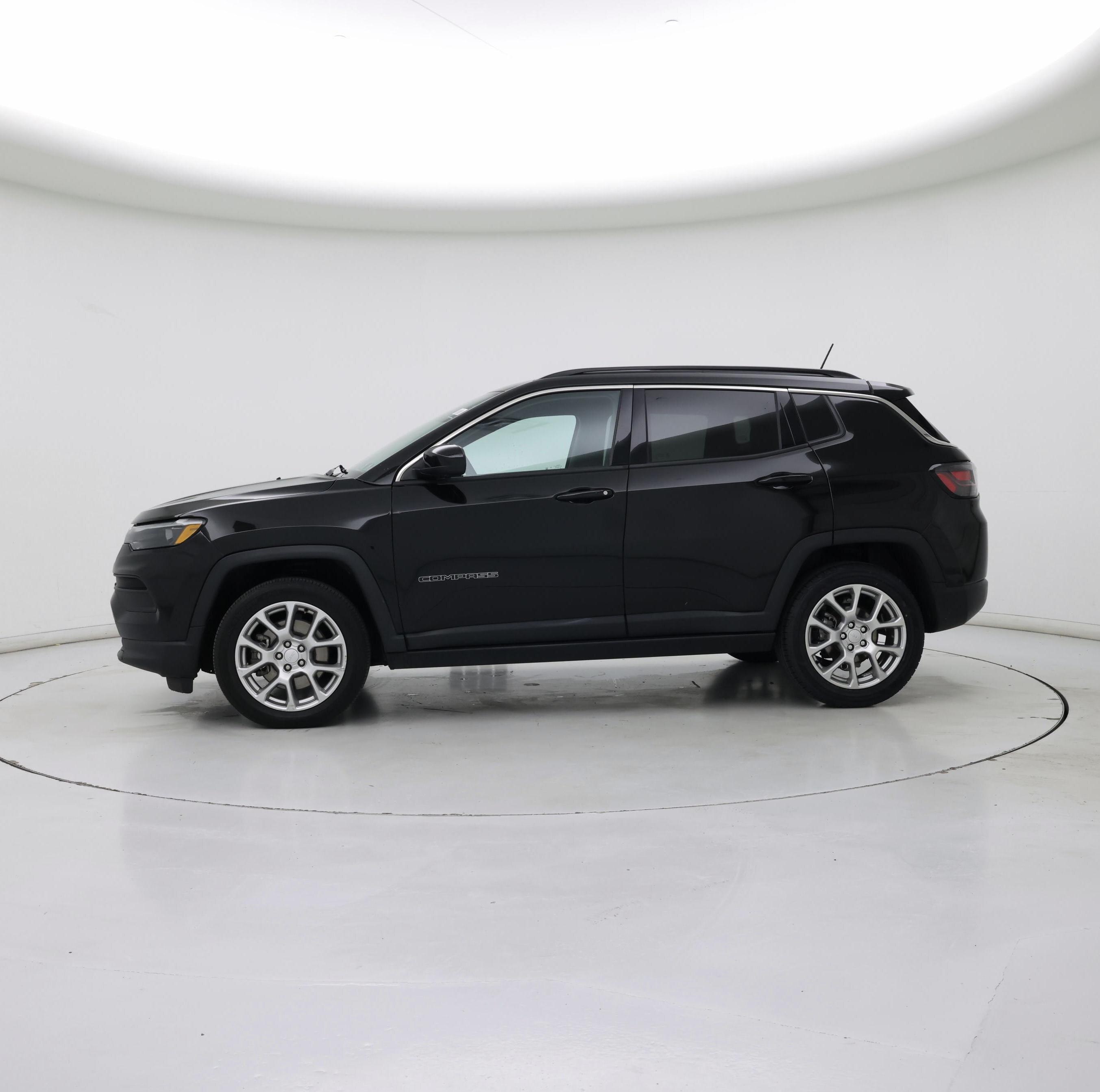 Thumbnail: 2023 Jeep Compass - 3