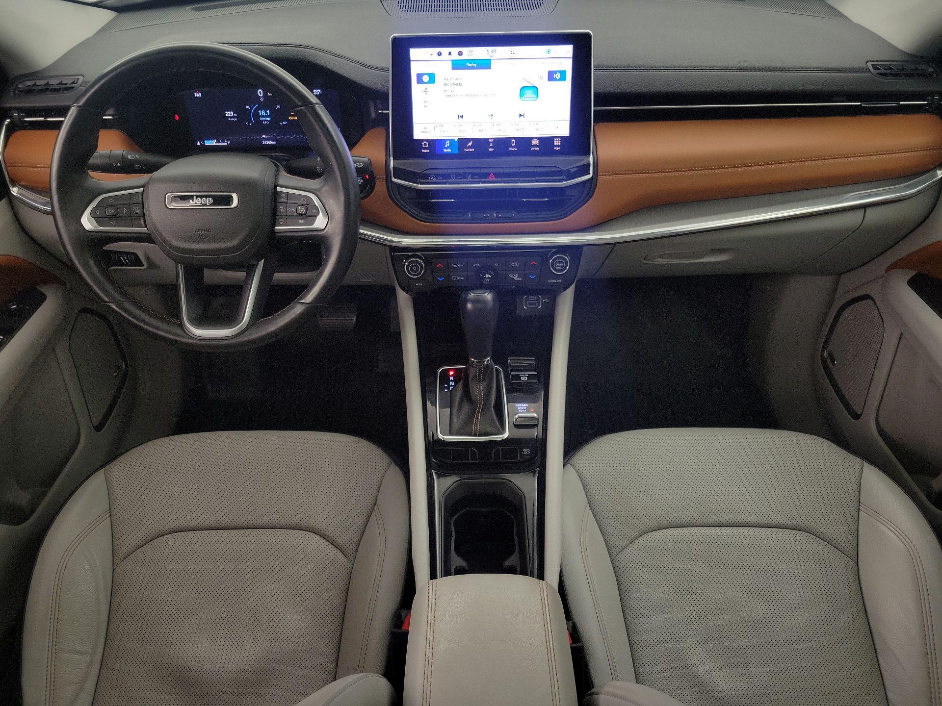 Thumbnail: 2022 Jeep Compass - 9