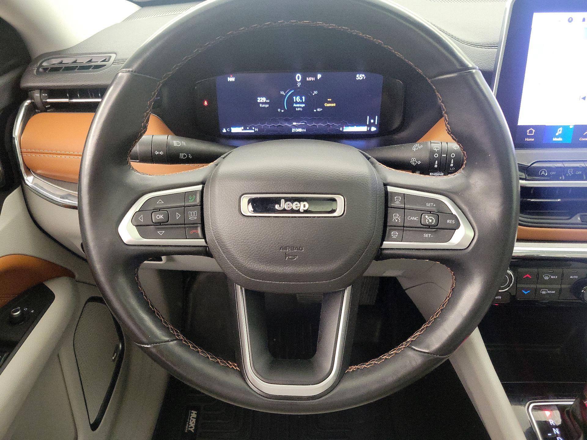 Thumbnail: 2022 Jeep Compass - 10