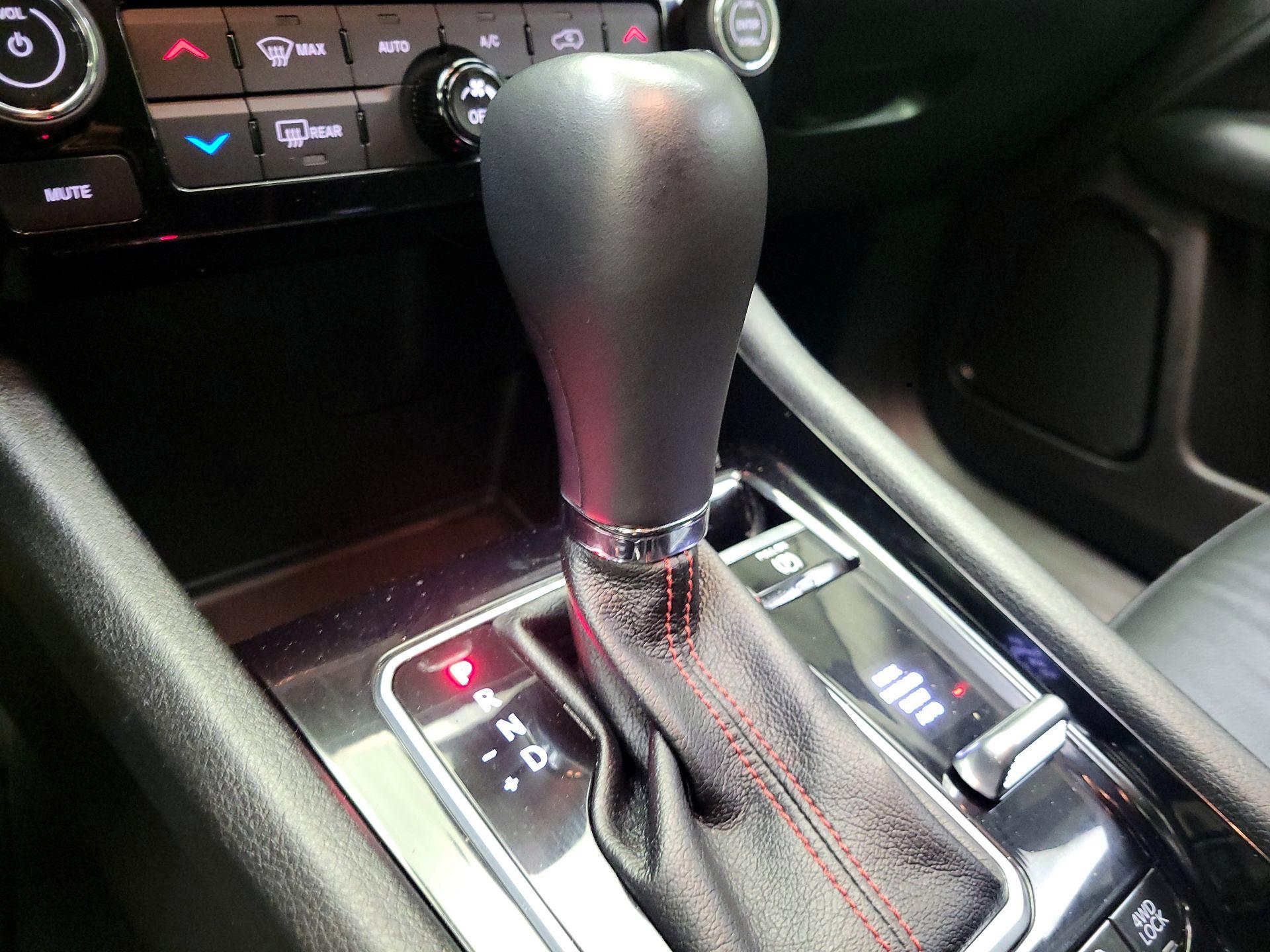 Thumbnail: 2022 Jeep Compass - 17