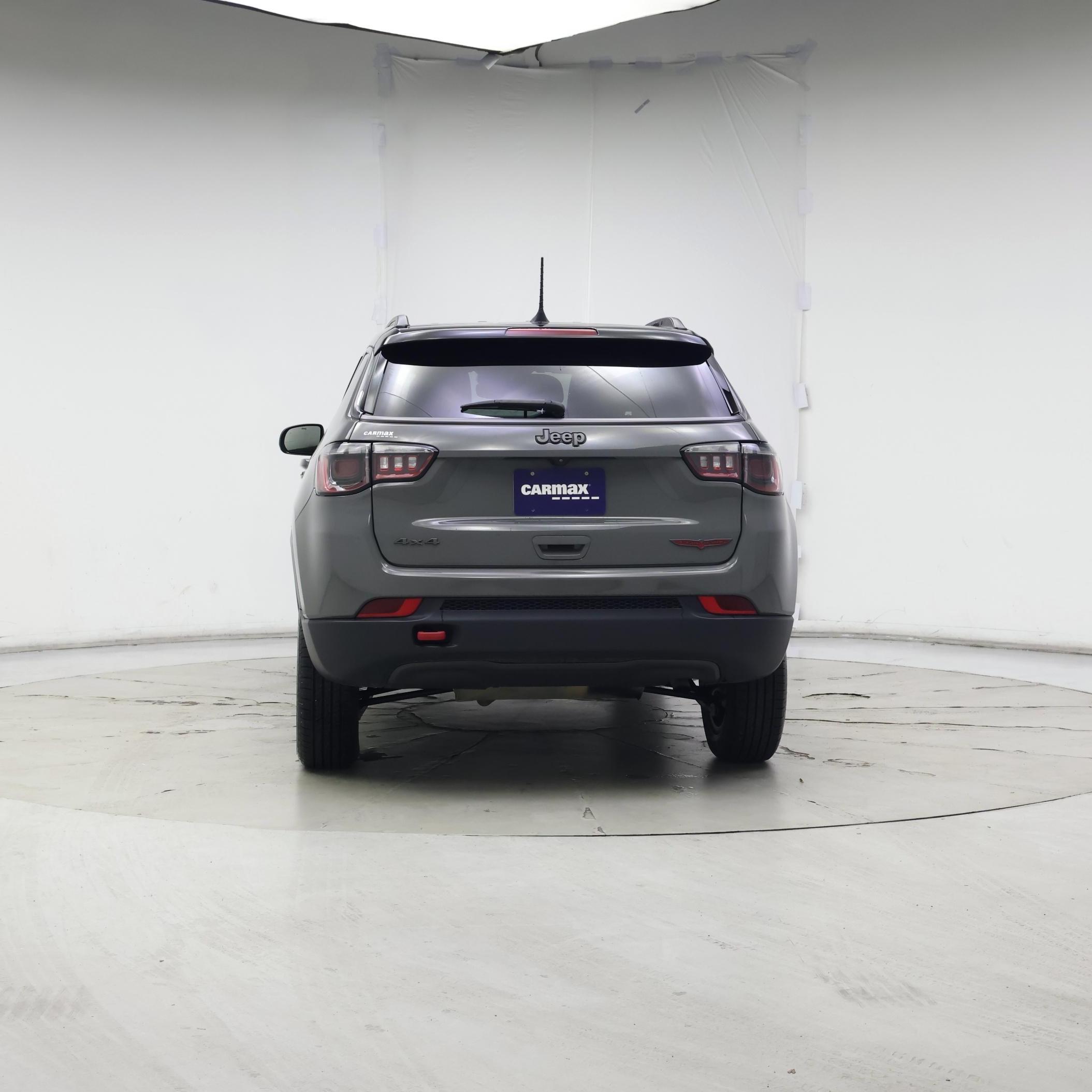 Thumbnail: 2022 Jeep Compass - 6