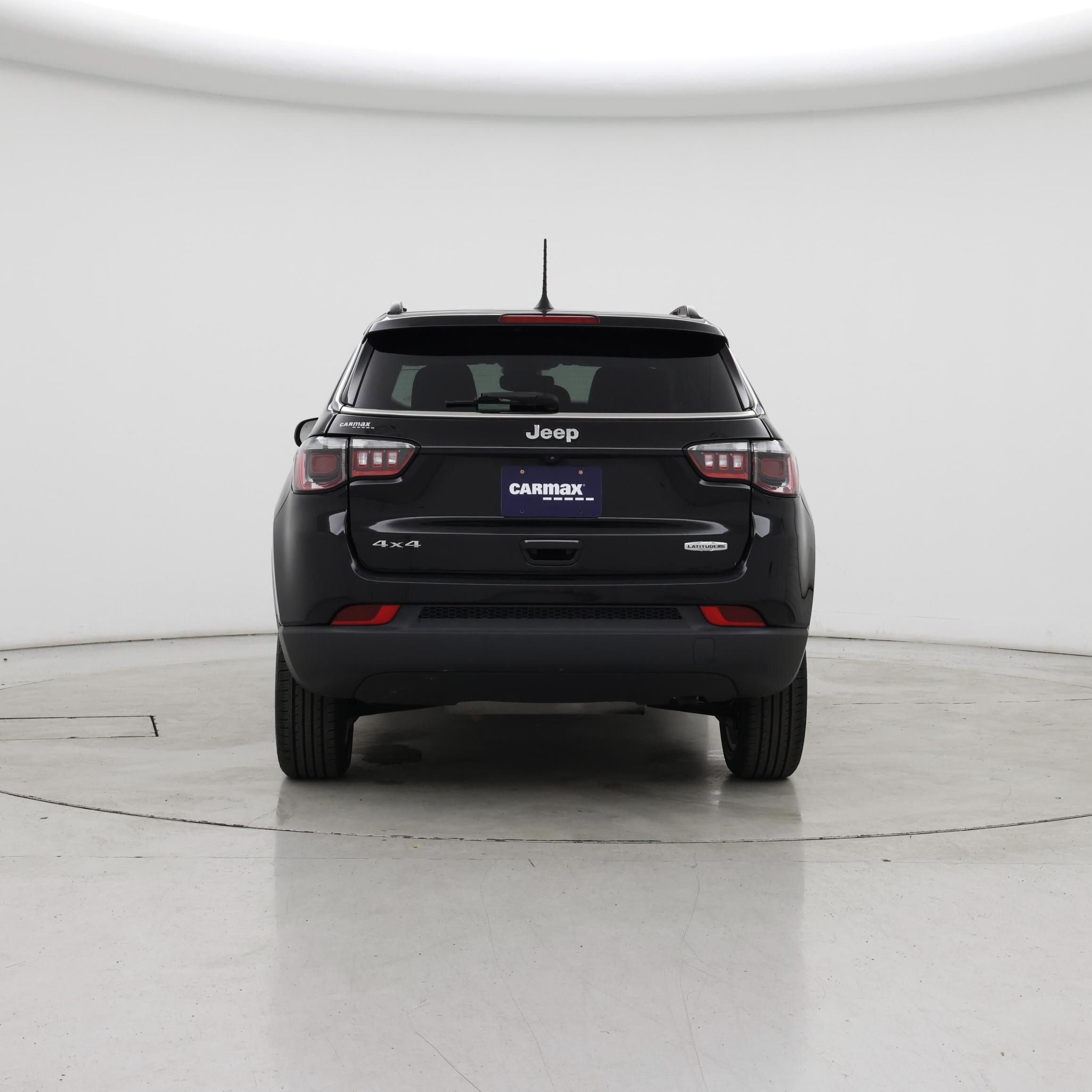 Thumbnail: 2022 Jeep Compass - 3