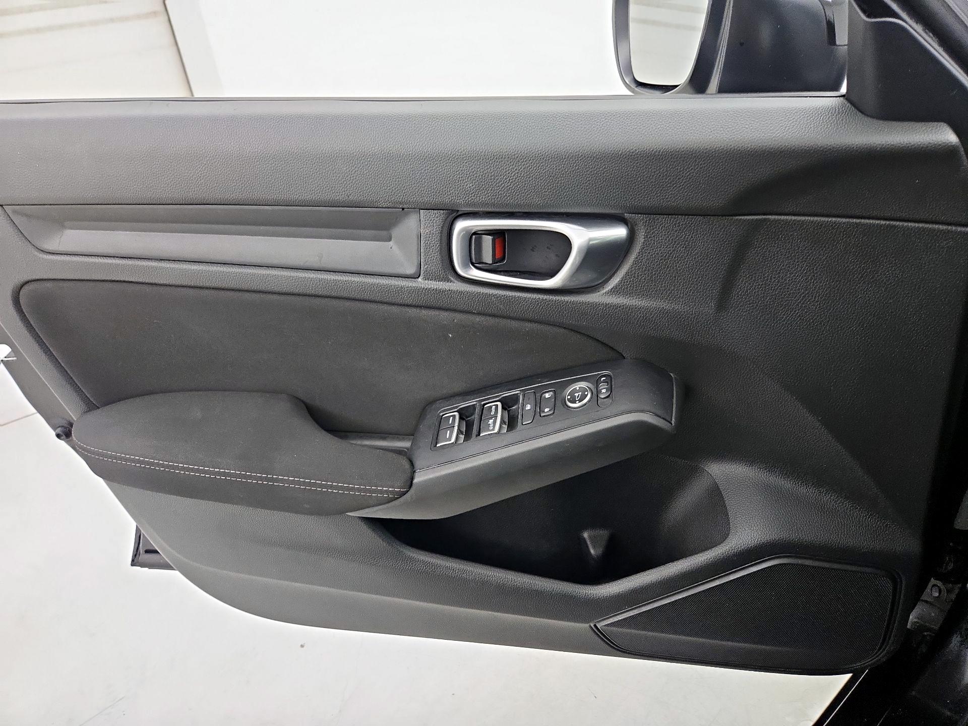 Thumbnail: 2023 Honda Civic - 12