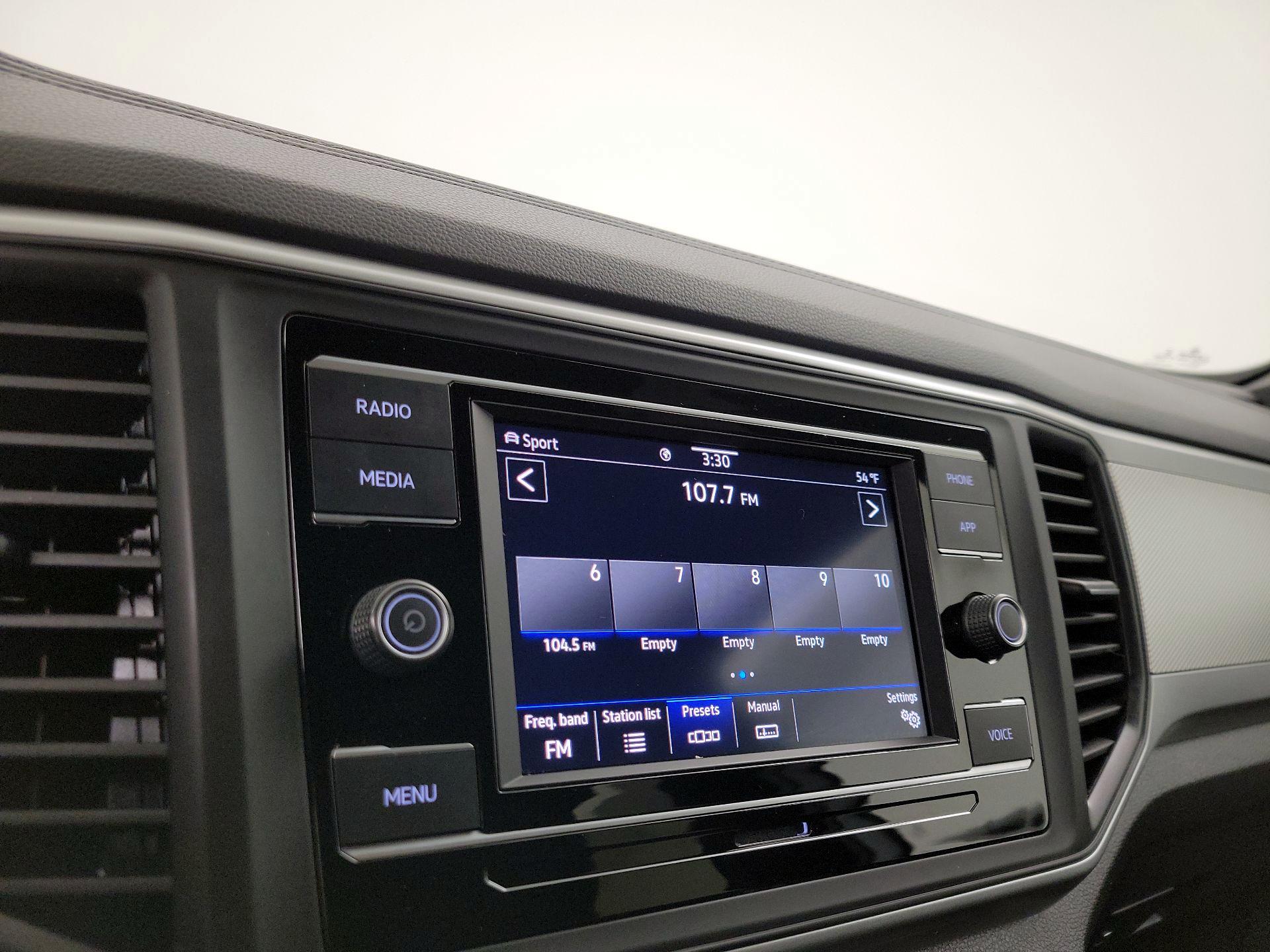 Thumbnail: 2021 Volkswagen Atlas - 15