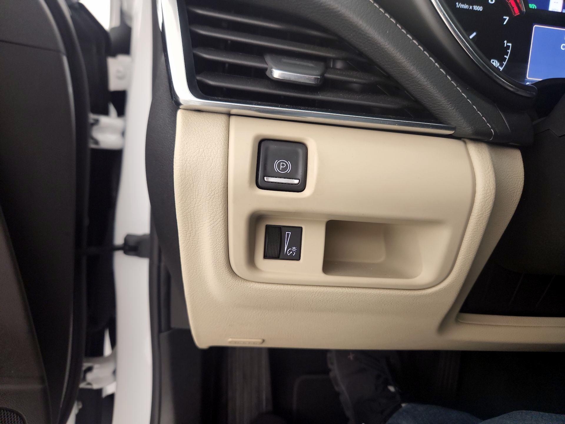 Thumbnail: 2023 Cadillac CT5 - 13