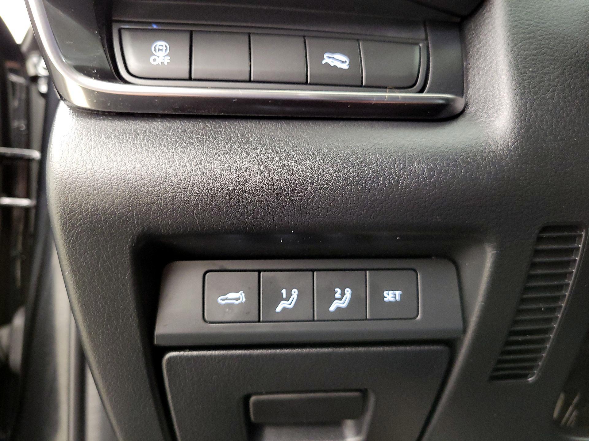 Thumbnail: 2022 Mazda CX-30 - 13