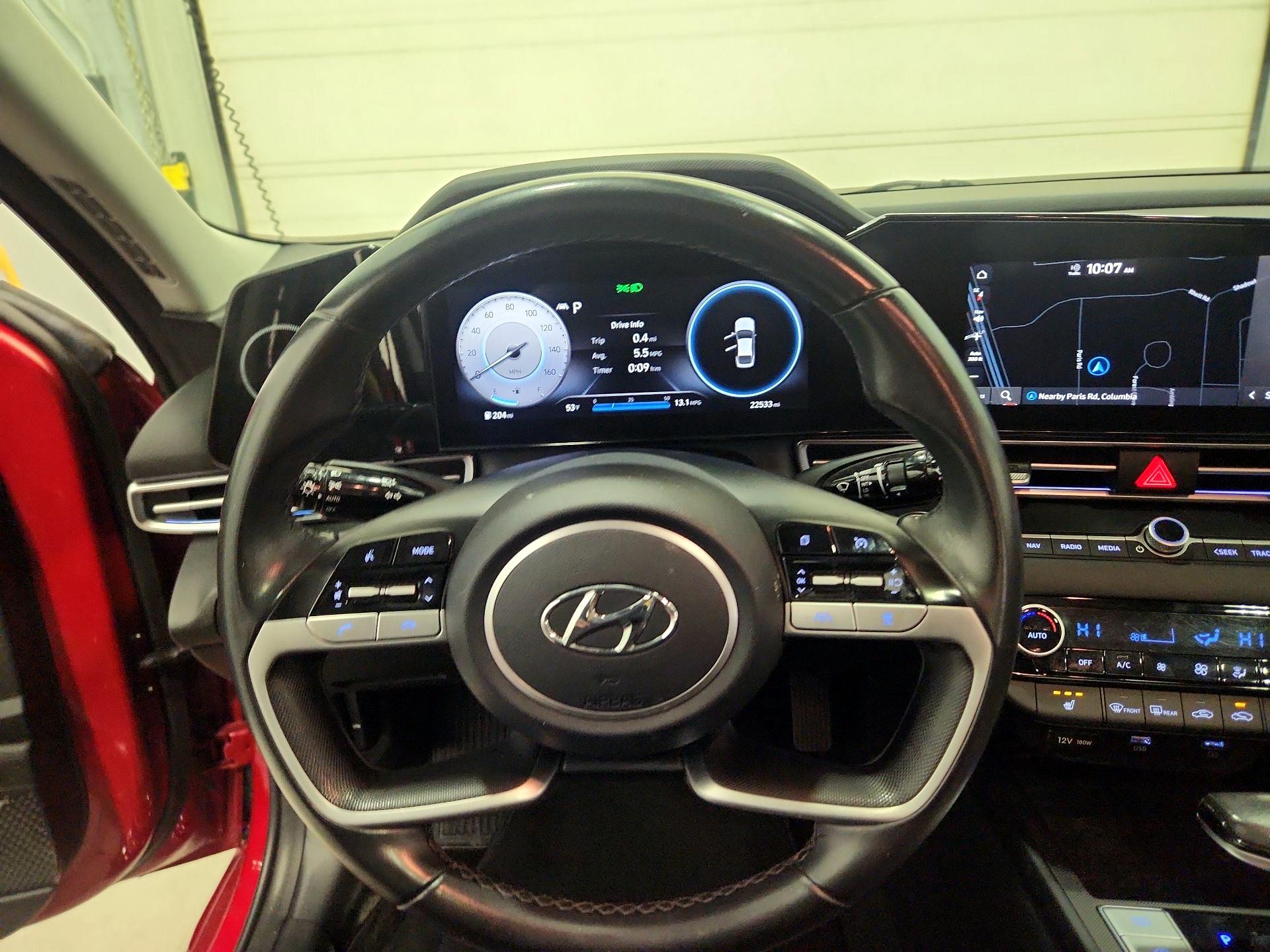 Thumbnail: 2023 Hyundai Elantra - 10