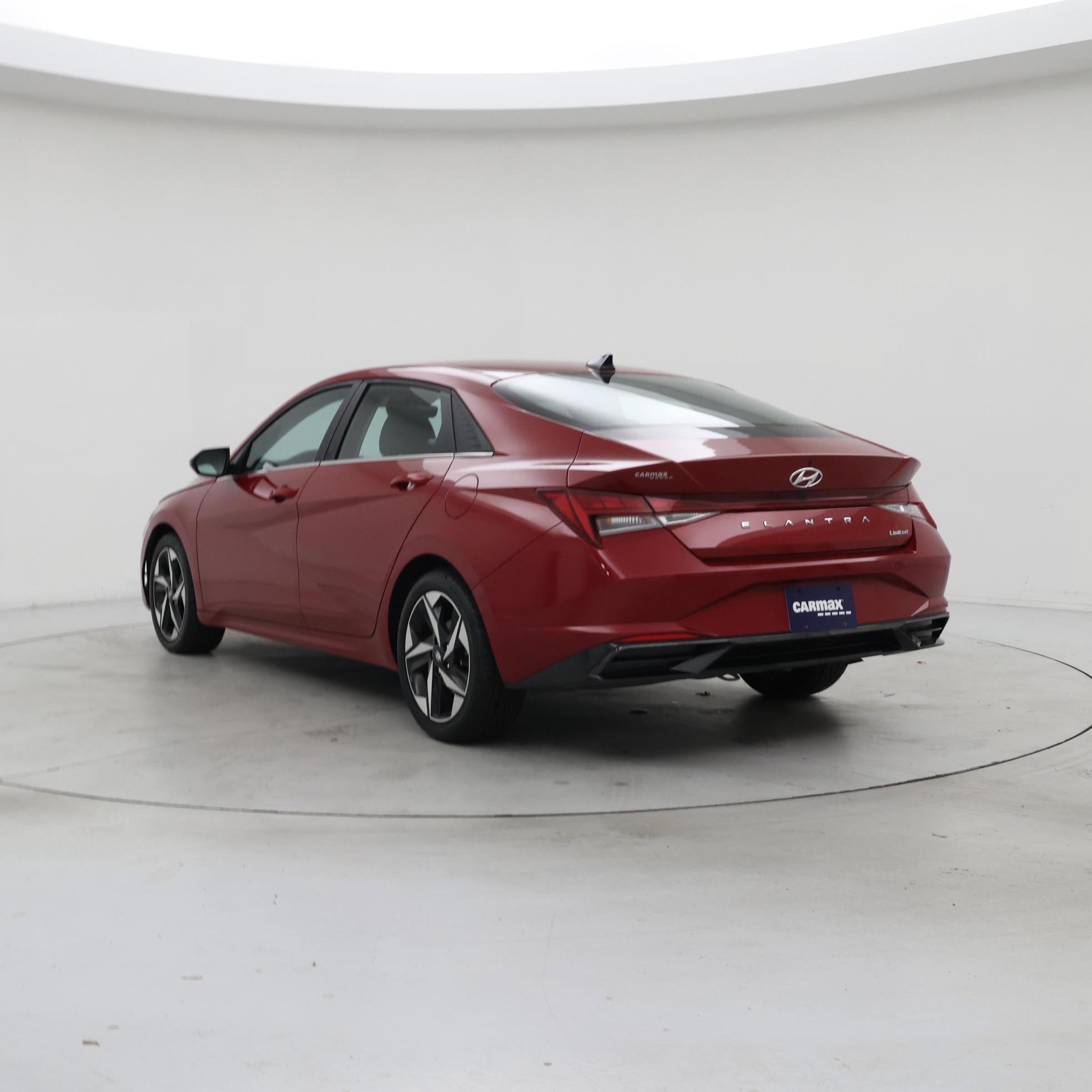 Thumbnail: 2023 Hyundai Elantra - 2