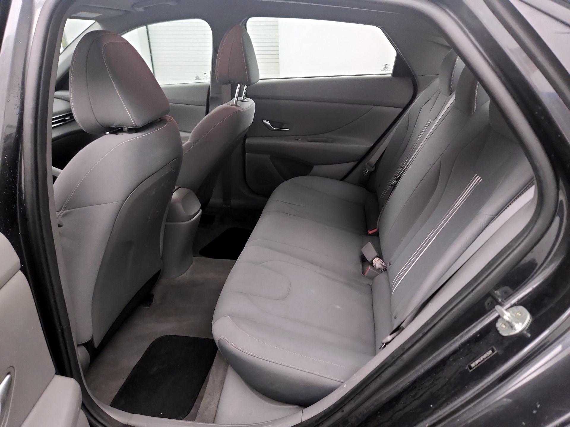 Thumbnail: 2023 Hyundai Elantra - 17