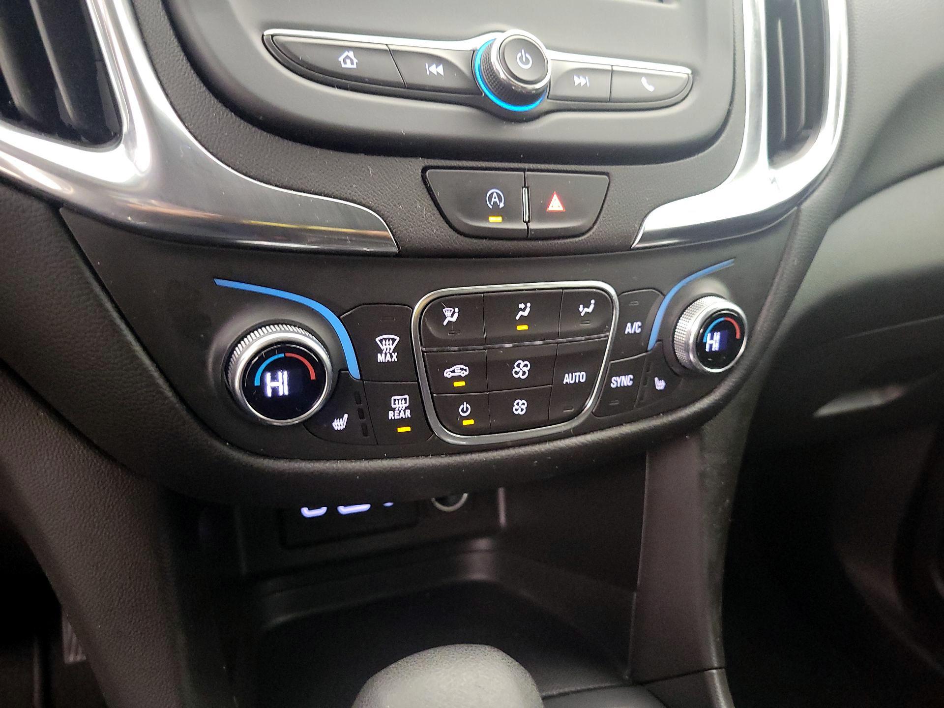 Thumbnail: 2022 Chevrolet Equinox - 16