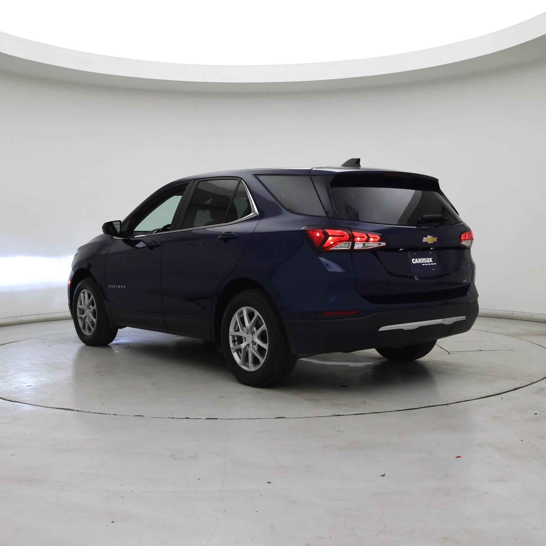 Thumbnail: 2022 Chevrolet Equinox - 2