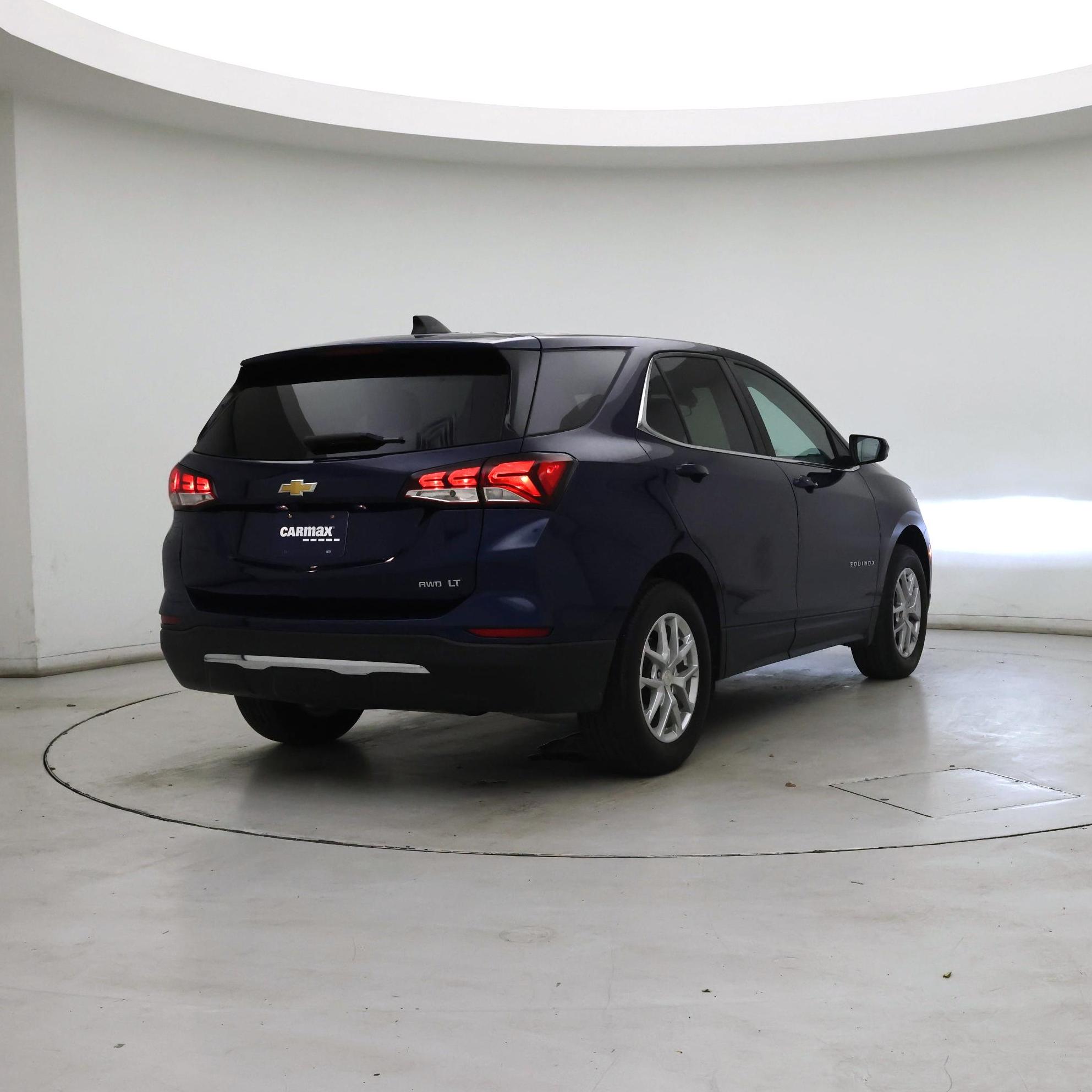 Thumbnail: 2022 Chevrolet Equinox - 8