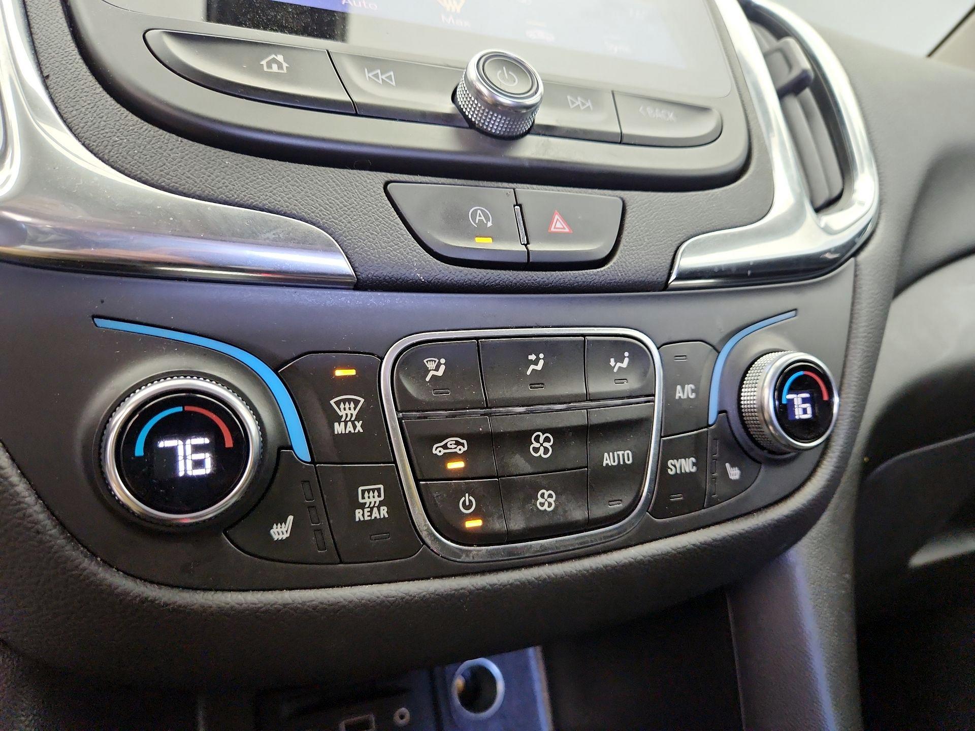 Thumbnail: 2022 Chevrolet Equinox - 17