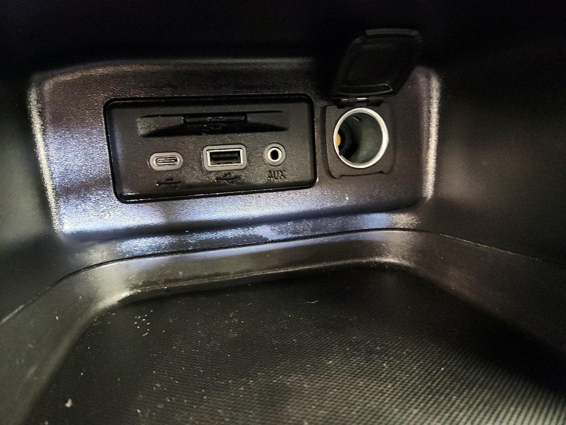 Thumbnail: 2022 Chevrolet Equinox - 19