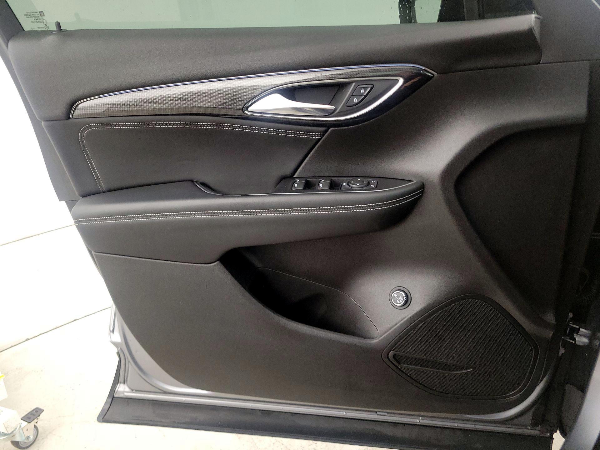 Thumbnail: 2022 Buick Envision - 12