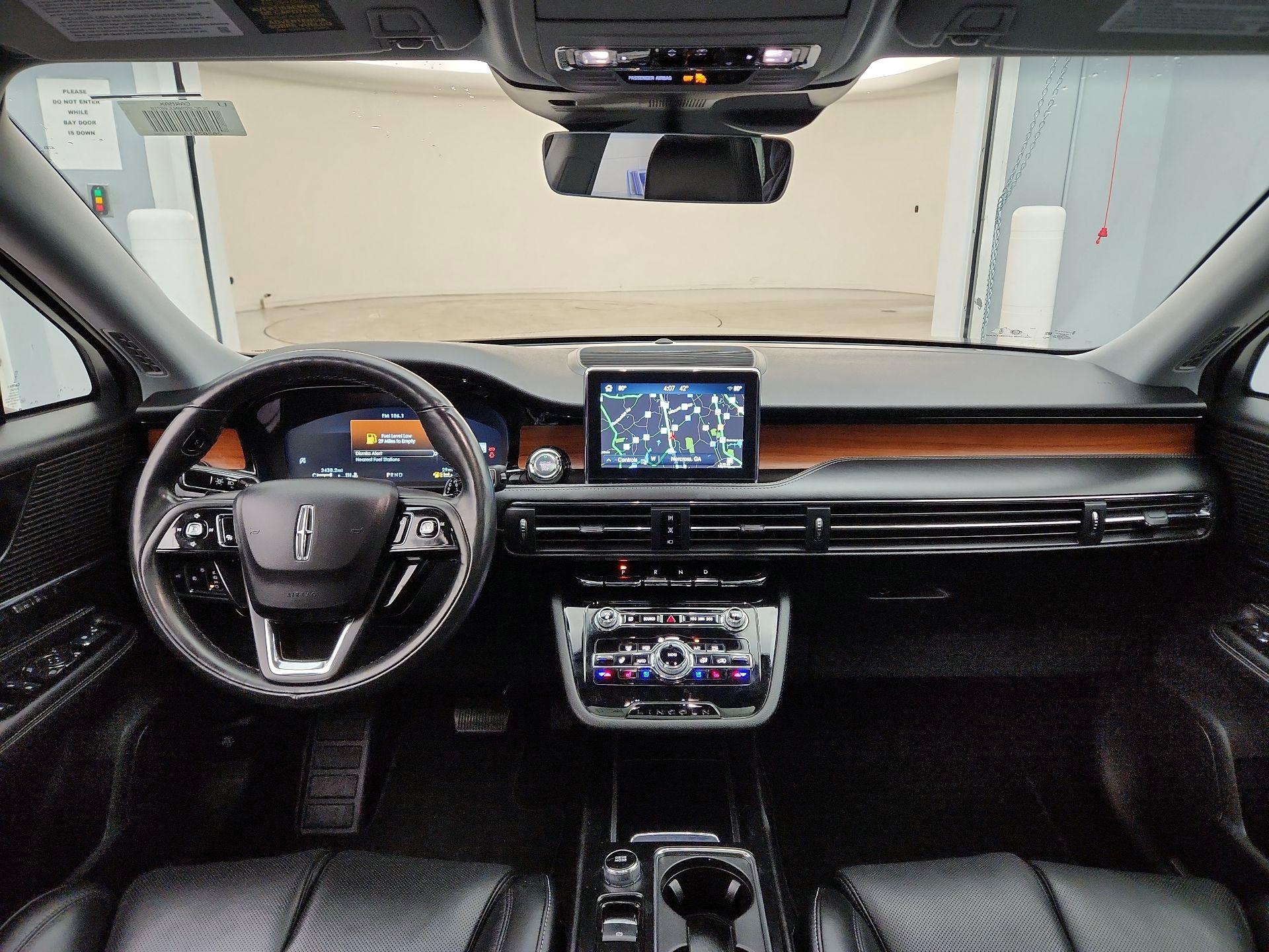Thumbnail: 2022 Lincoln Corsair - 9