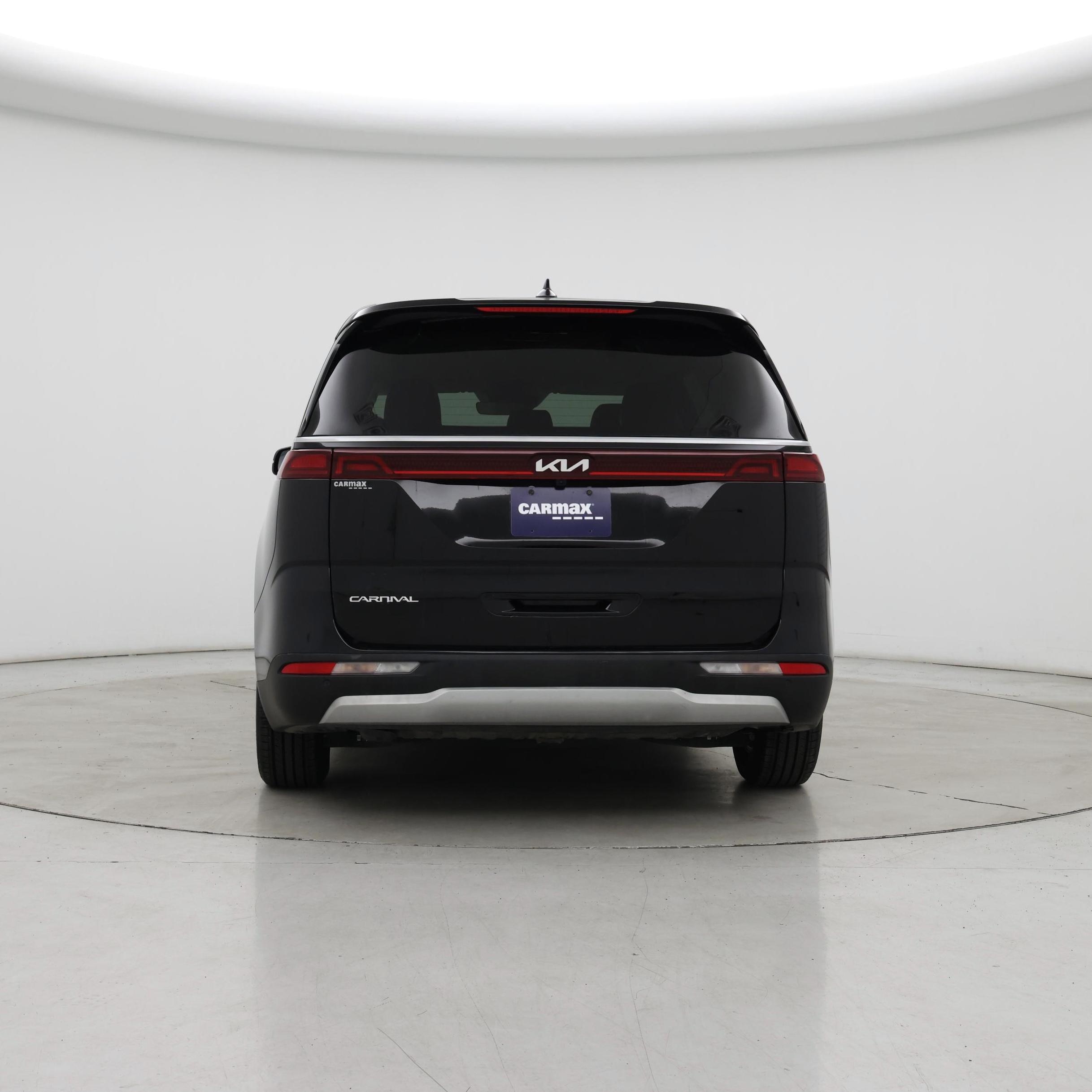 Thumbnail: 2024 Kia Carnival - 3