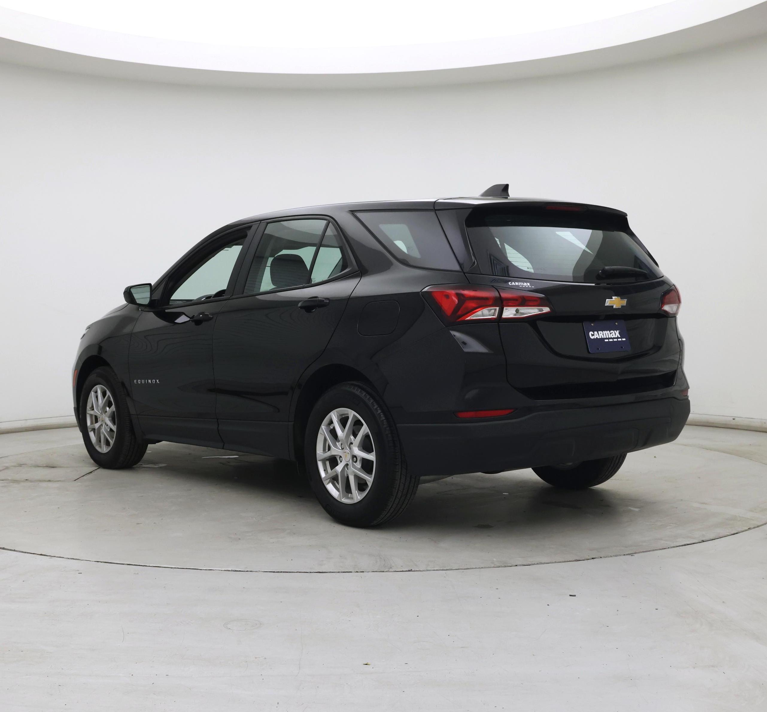 Thumbnail: 2023 Chevrolet Equinox - 2