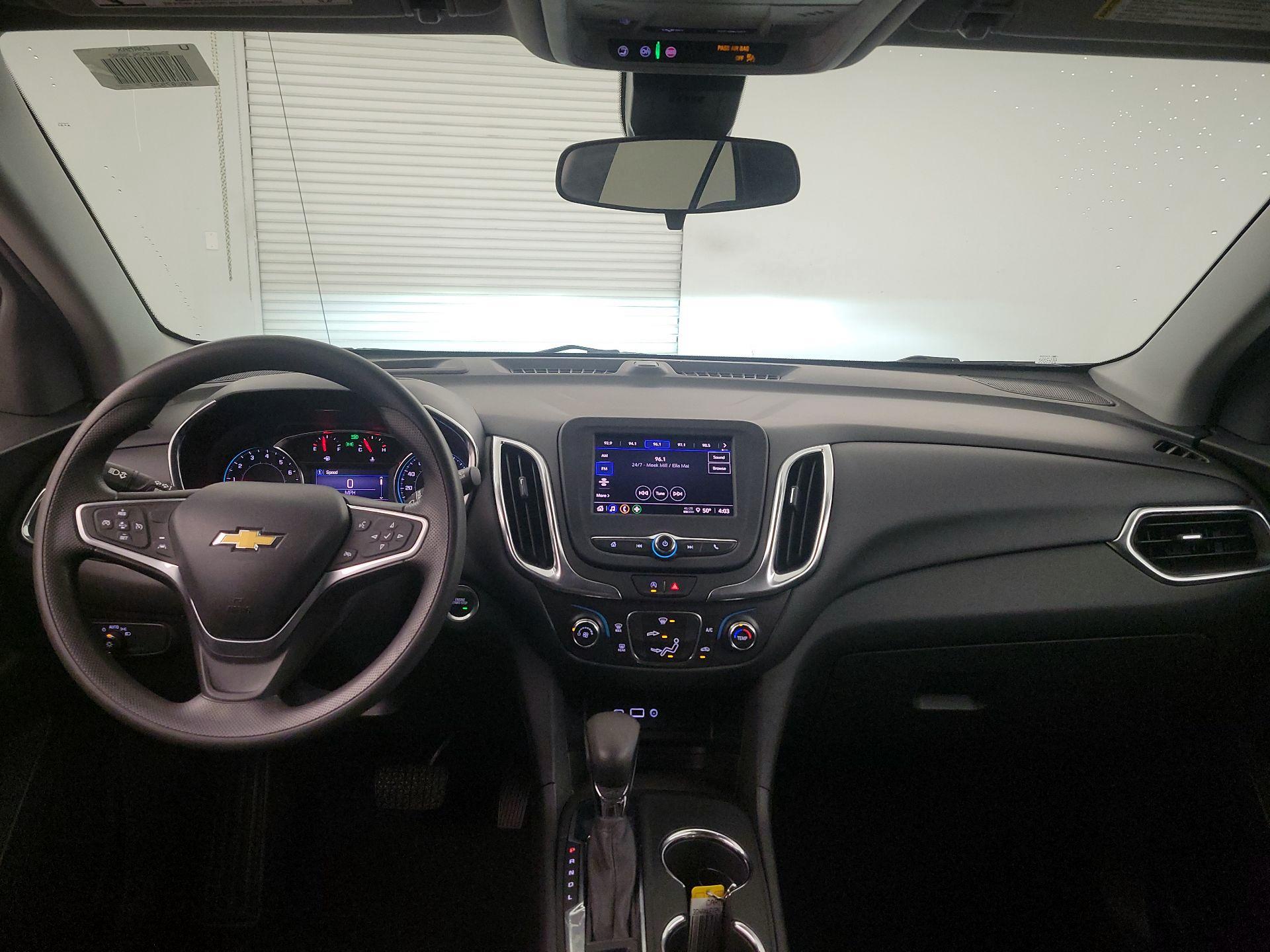 Thumbnail: 2022 Chevrolet Equinox - 9