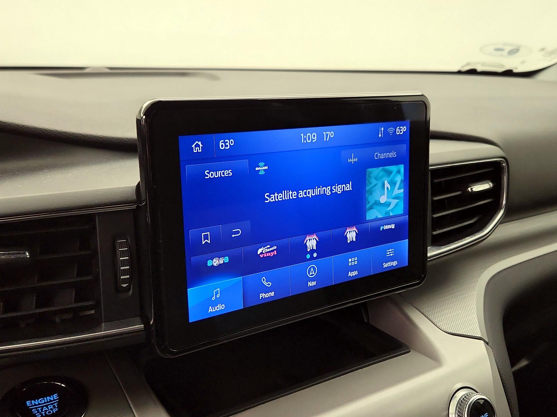 Thumbnail: 2022 Ford Explorer - 16