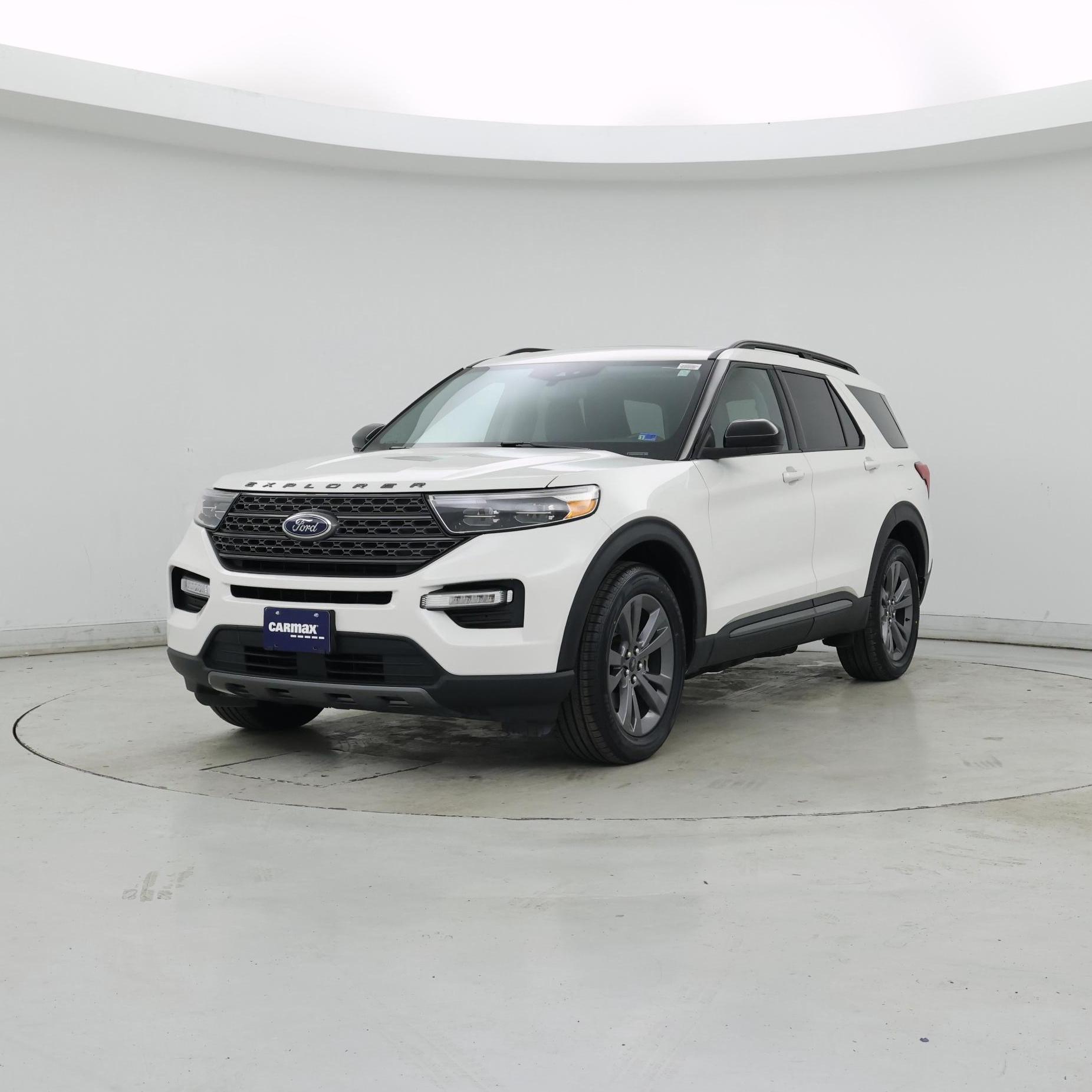 Thumbnail: 2022 Ford Explorer - 4