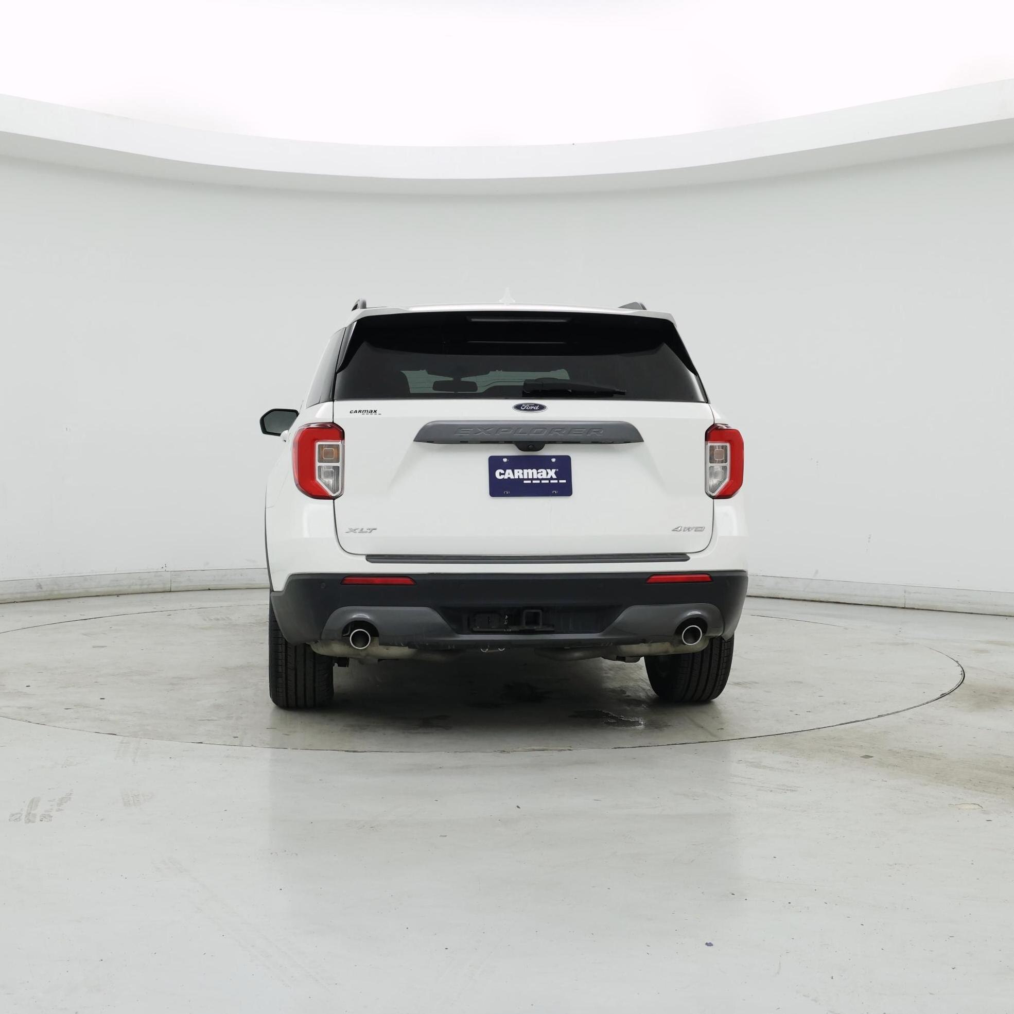 Thumbnail: 2022 Ford Explorer - 6