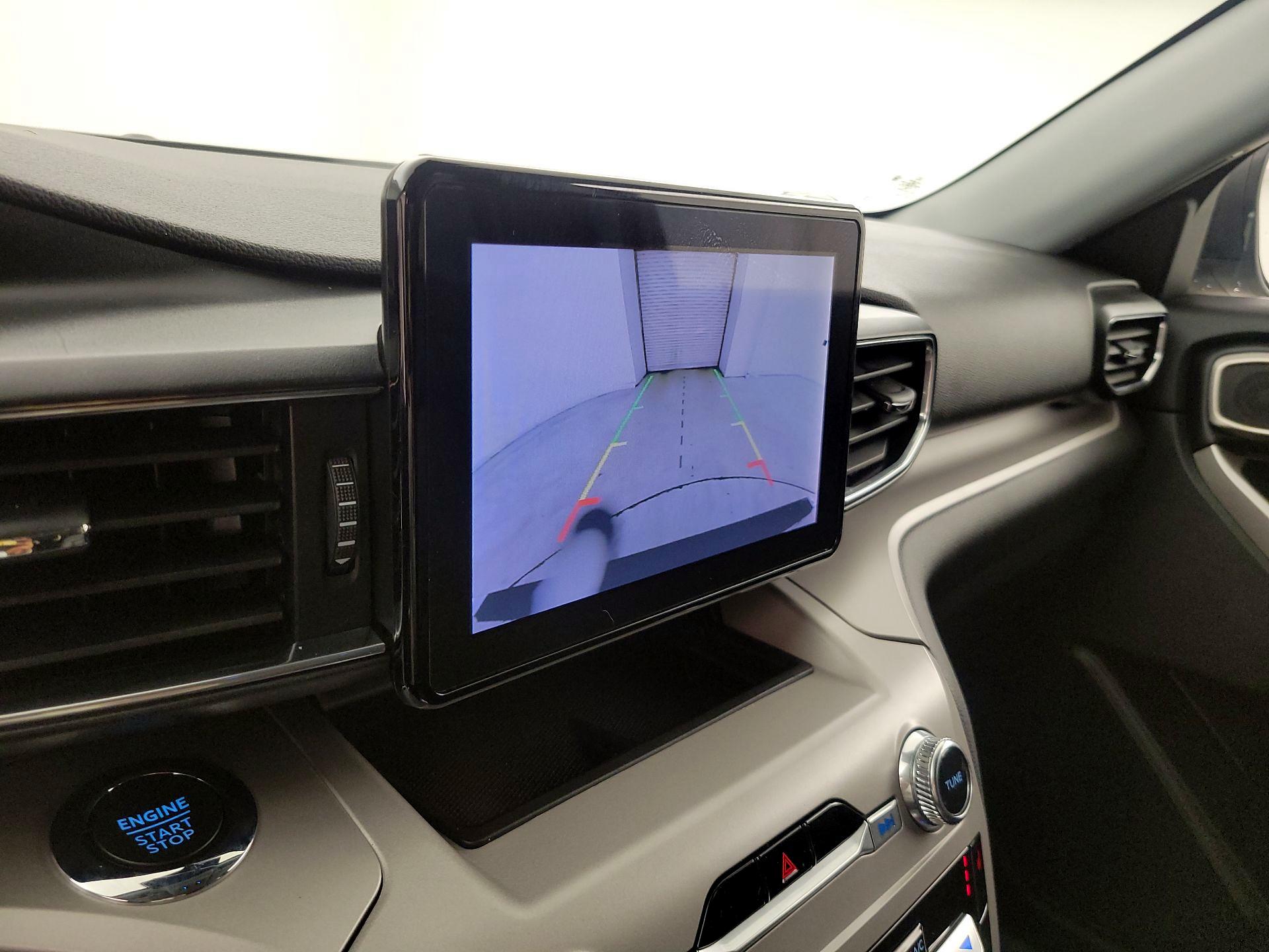 Thumbnail: 2023 Ford Explorer - 14