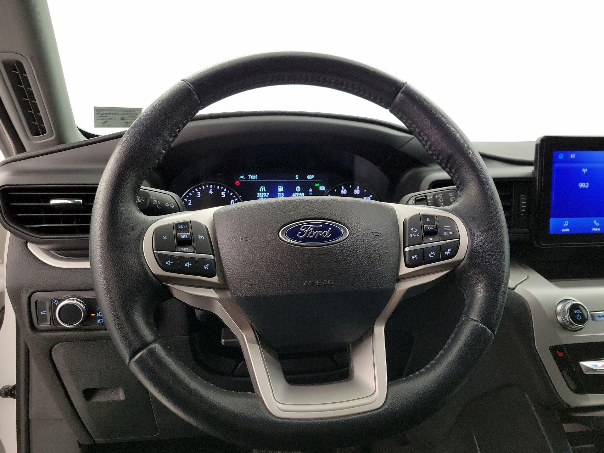 Thumbnail: 2022 Ford Explorer - 10