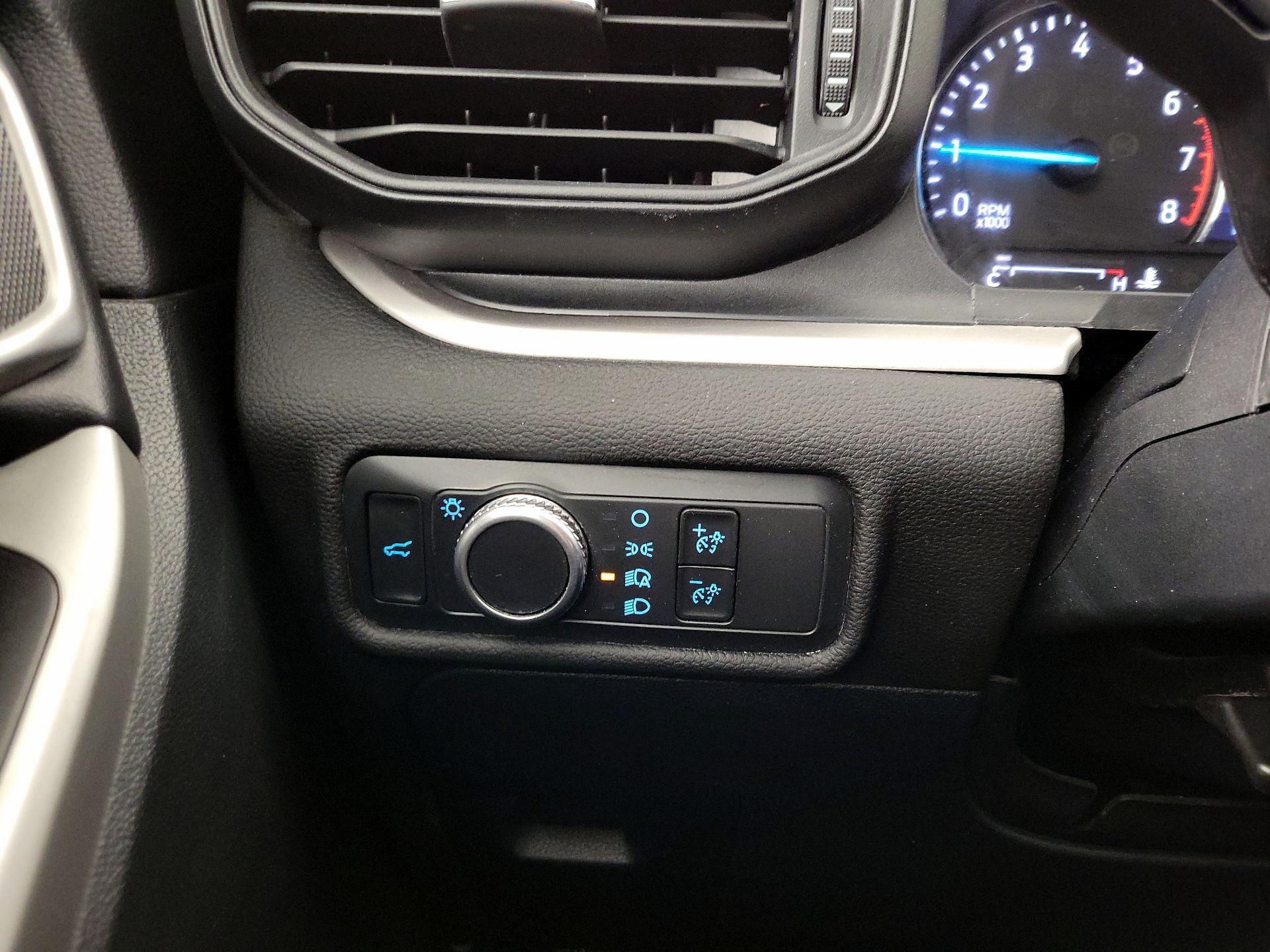 Thumbnail: 2022 Ford Explorer - 13