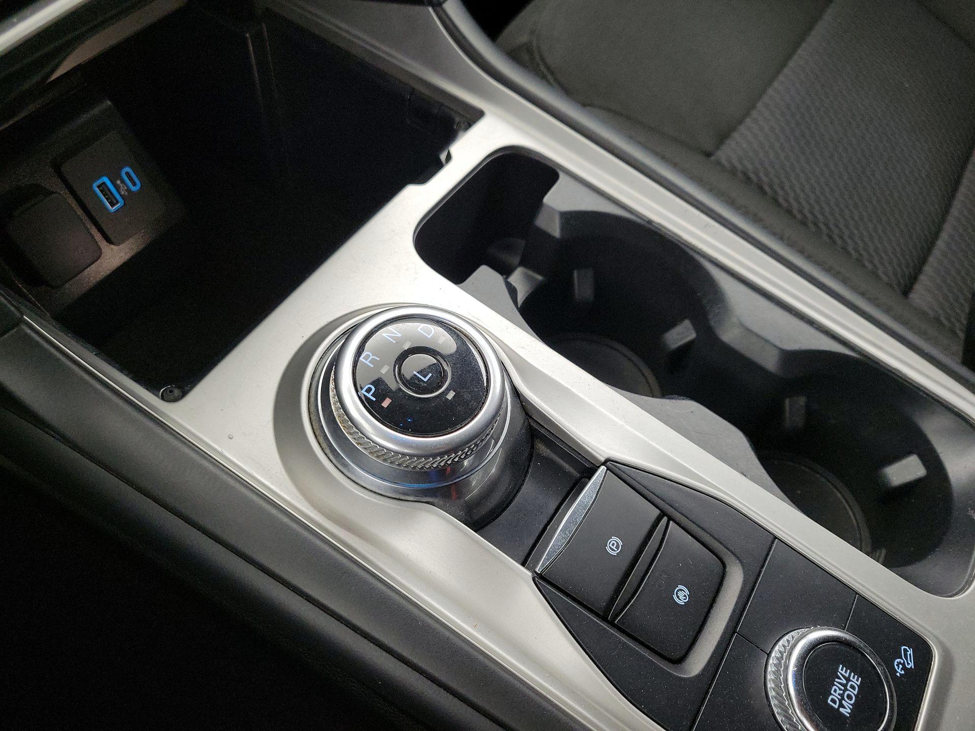 Thumbnail: 2022 Ford Explorer - 17