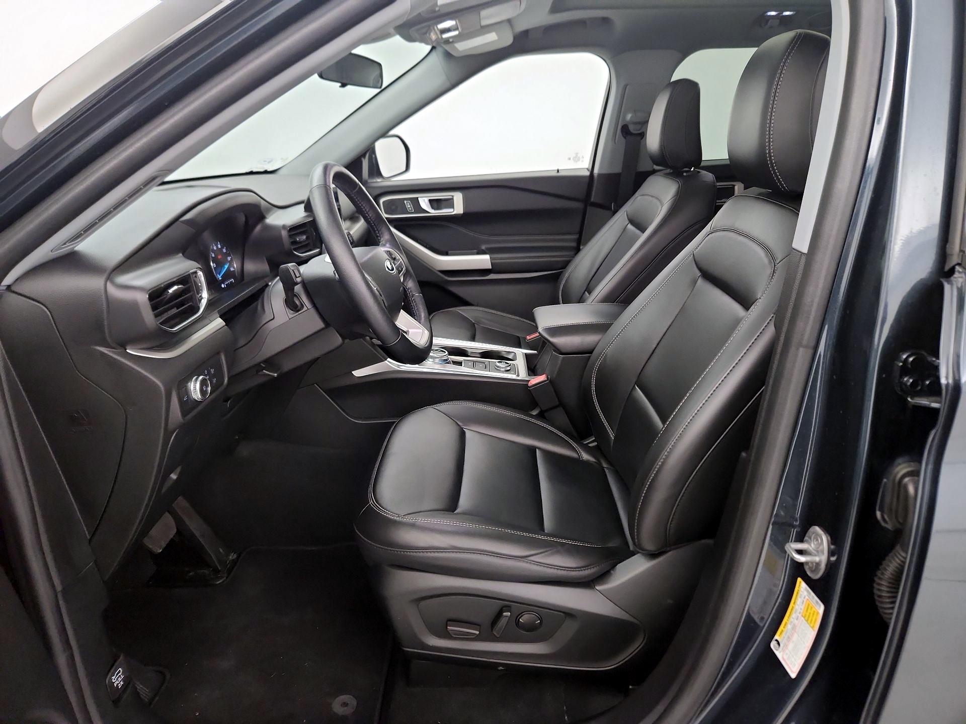 Thumbnail: 2022 Ford Explorer - 11