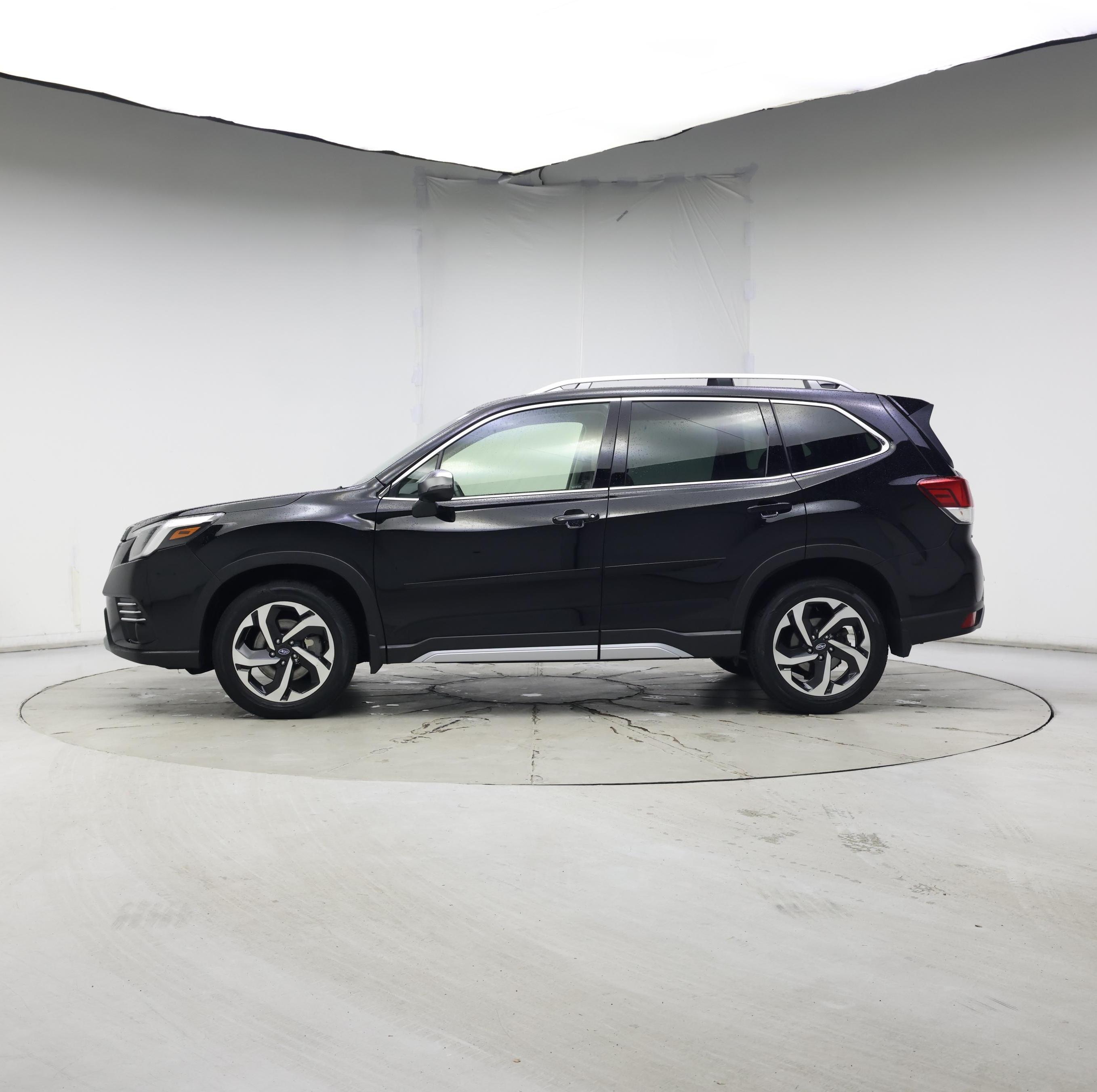 Thumbnail: 2022 Subaru Forester - 3