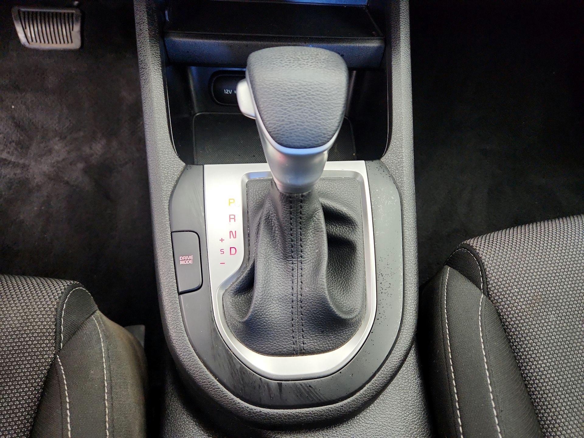 Thumbnail: 2023 Kia Forte - 17