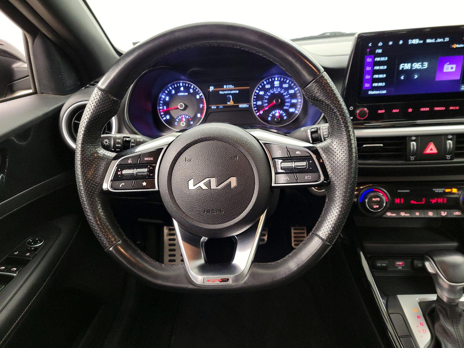 Thumbnail: 2023 Kia Forte - 10