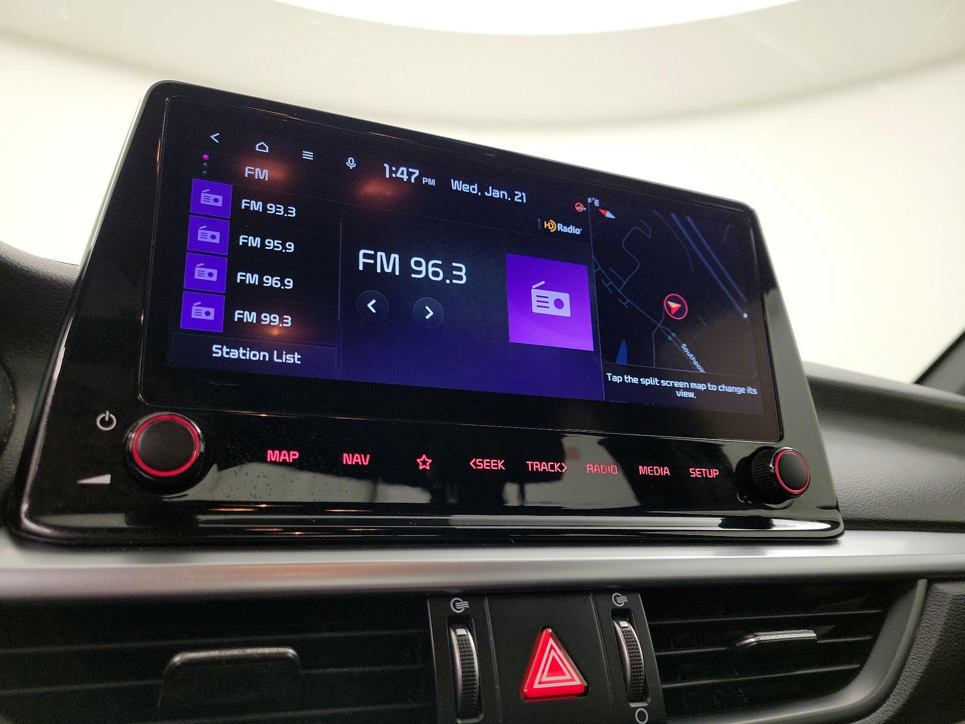 Thumbnail: 2023 Kia Forte - 16