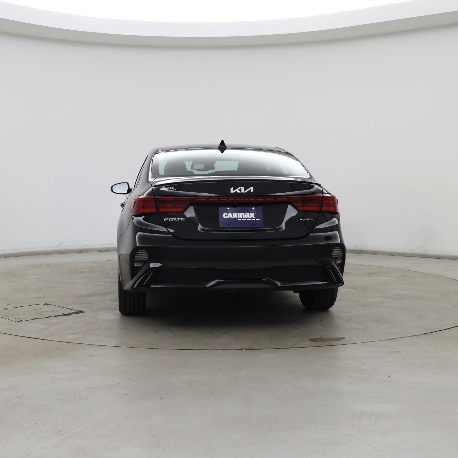 Thumbnail: 2023 Kia Forte - 6