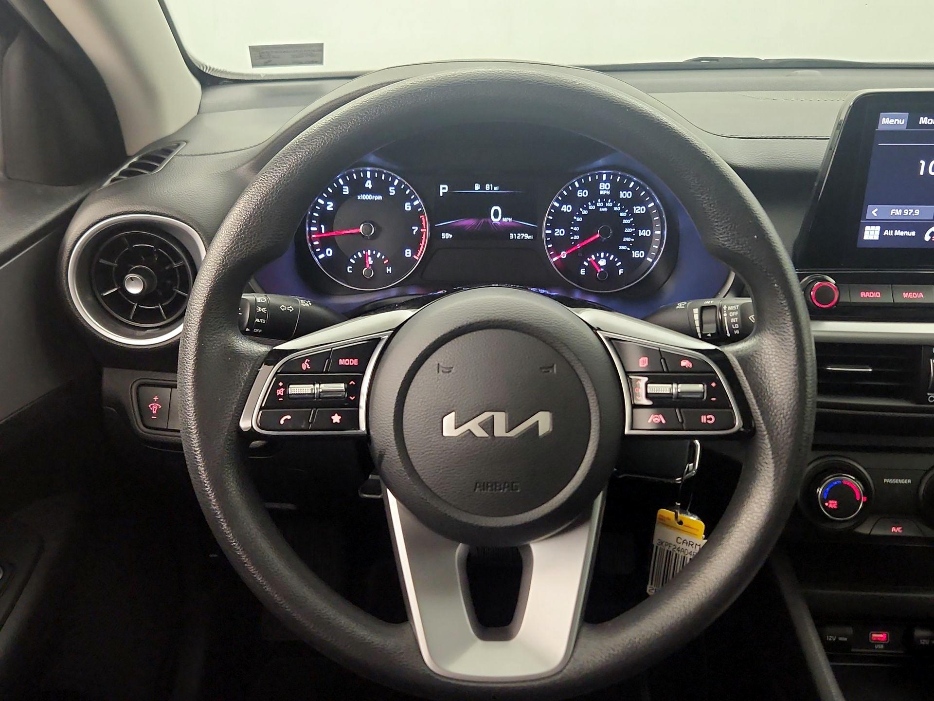 Thumbnail: 2023 Kia Forte - 10