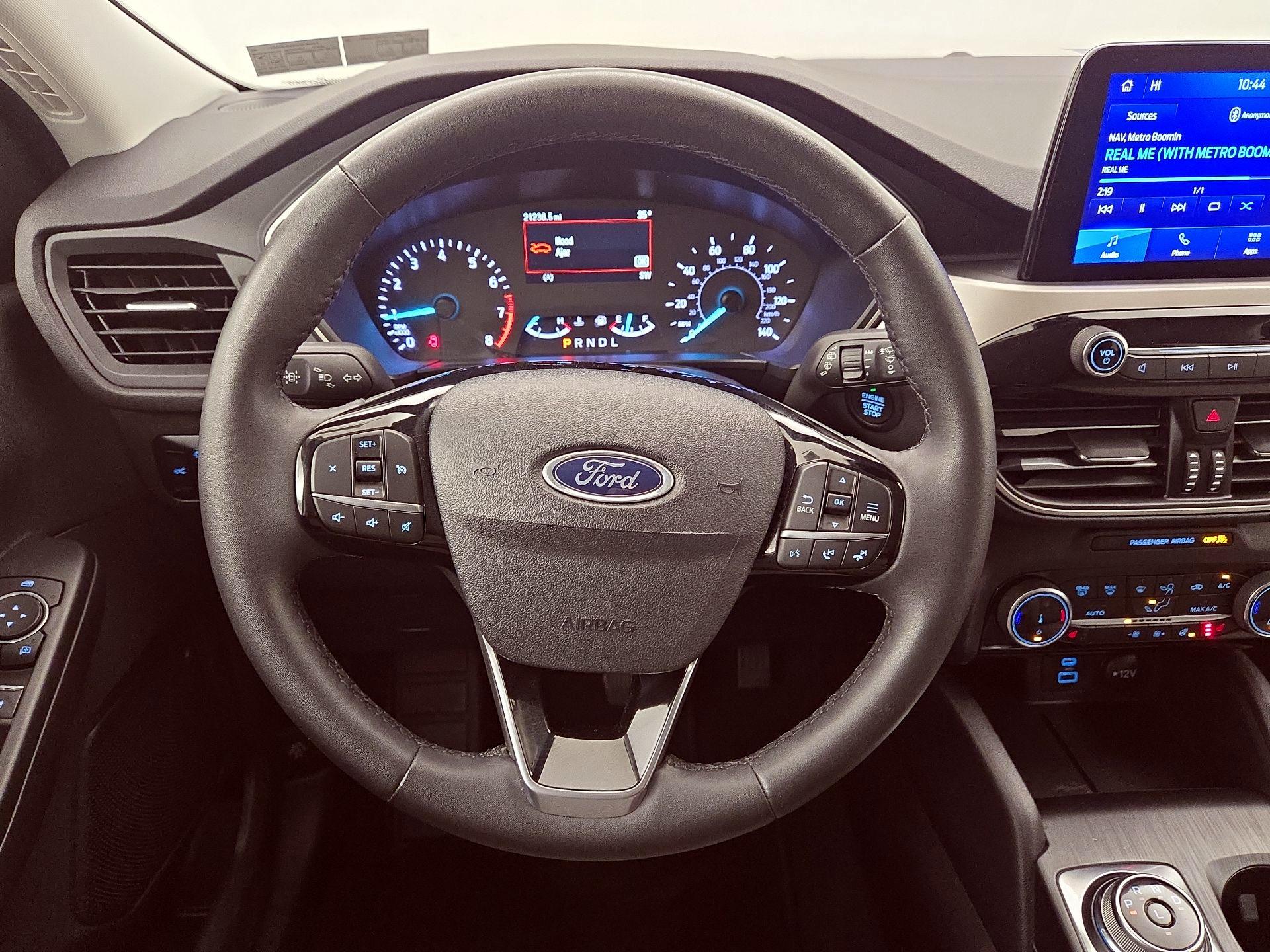 Thumbnail: 2022 Ford Escape - 10