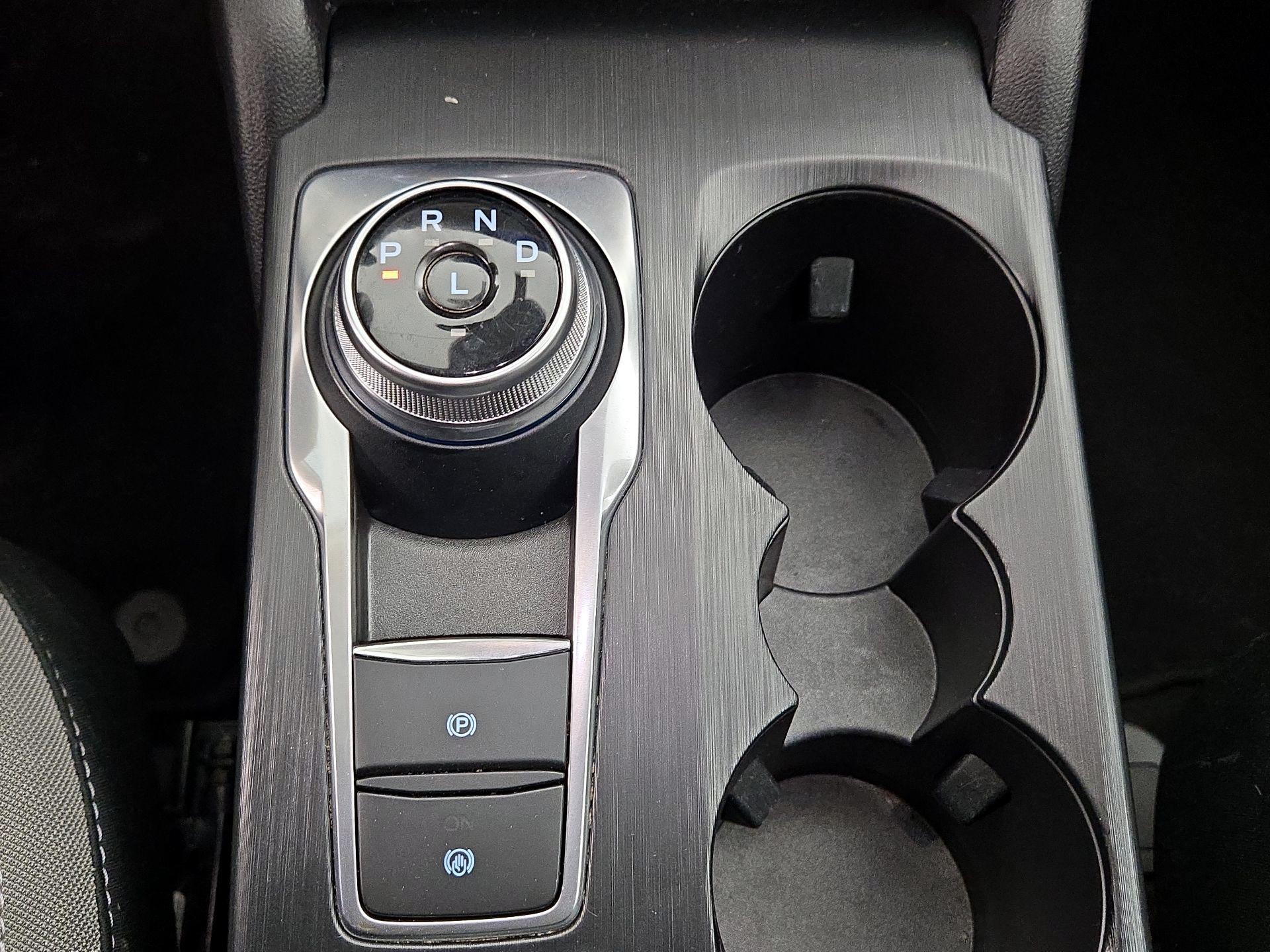 Thumbnail: 2022 Ford Escape - 17