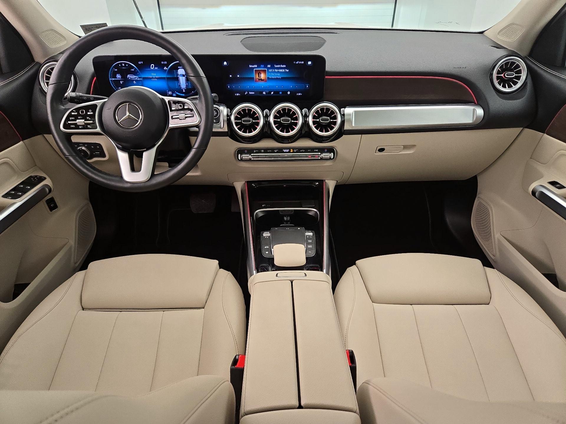 Thumbnail: 2023 Mercedes-Benz GLB - 9