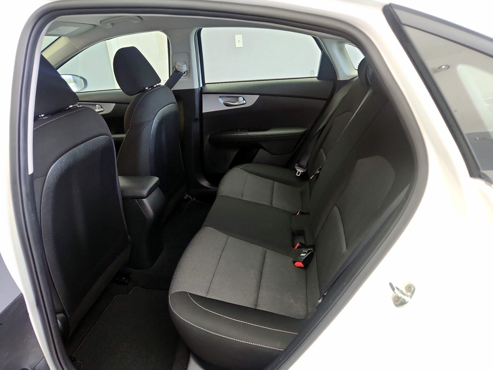 Thumbnail: 2023 Kia Forte - 19