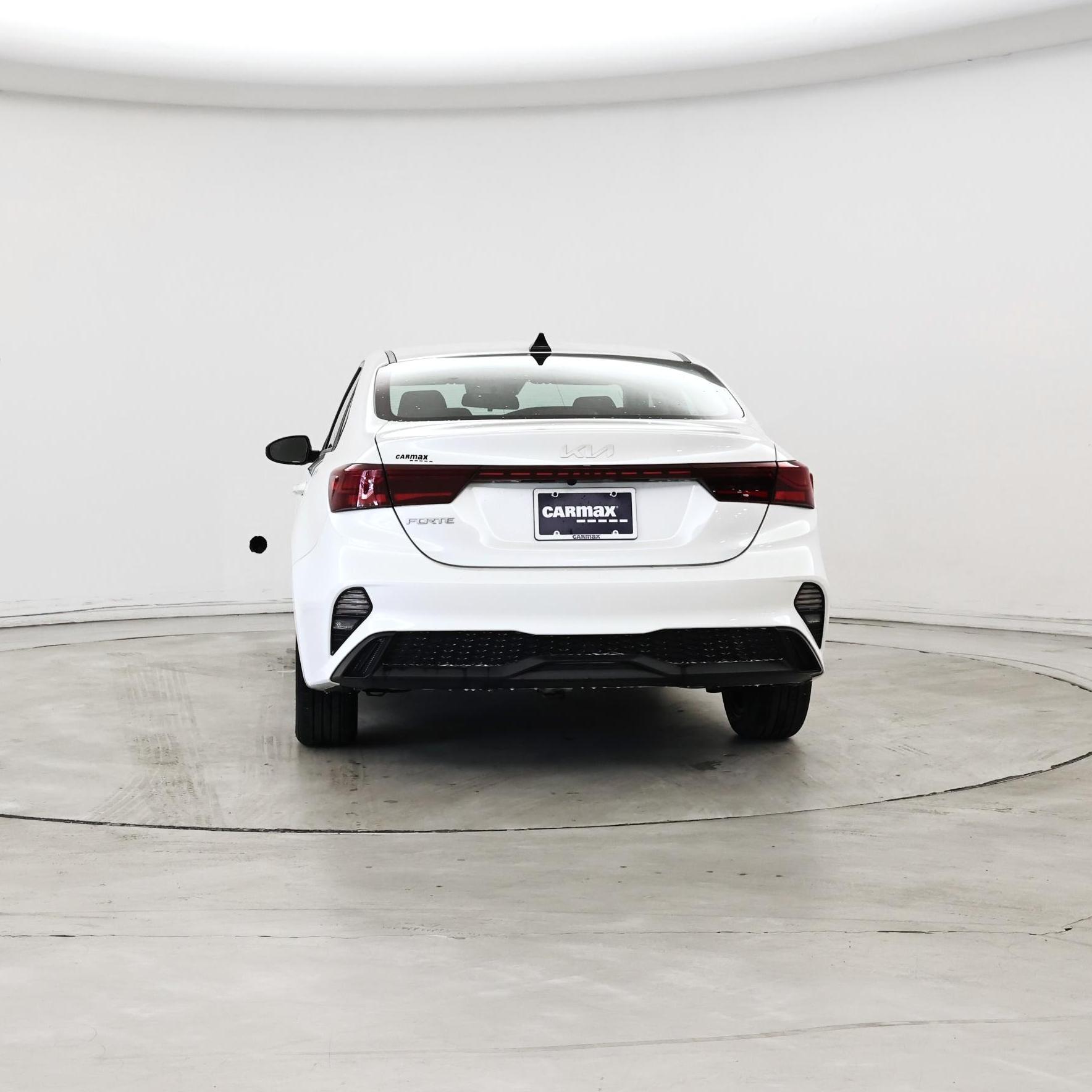 Thumbnail: 2023 Kia Forte - 6