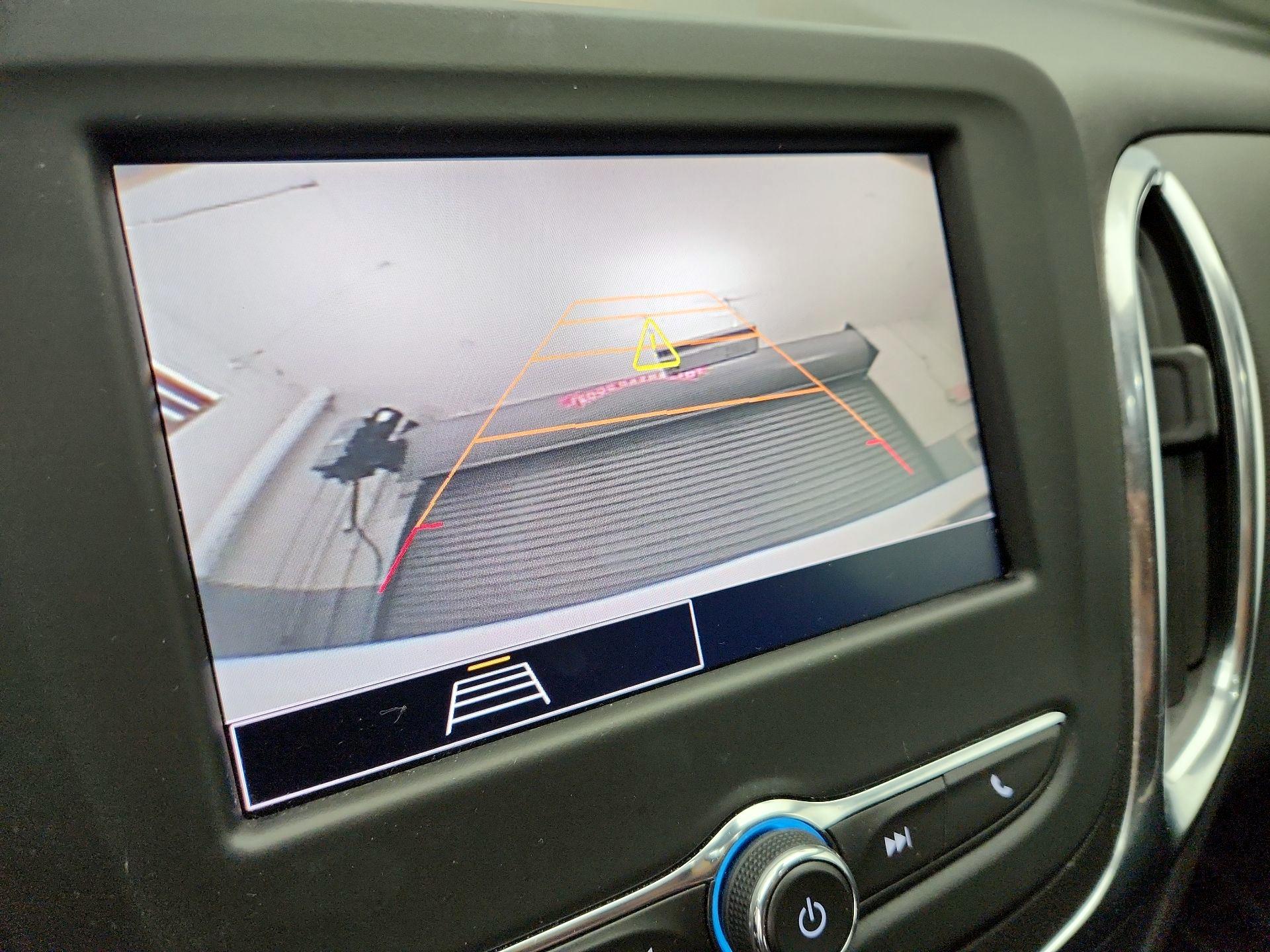 Thumbnail: 2022 Chevrolet Equinox - 14