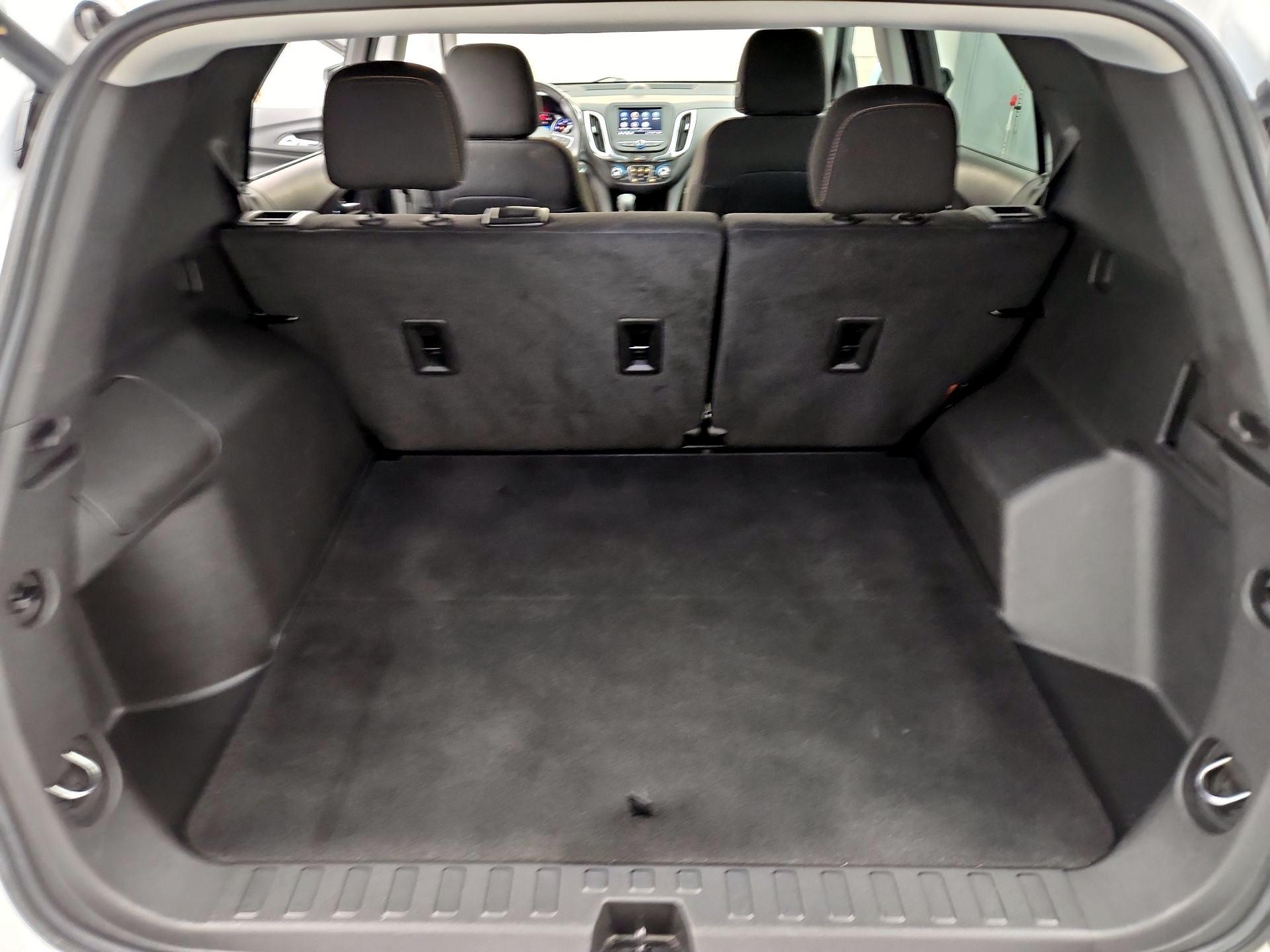 Thumbnail: 2022 Chevrolet Equinox - 20