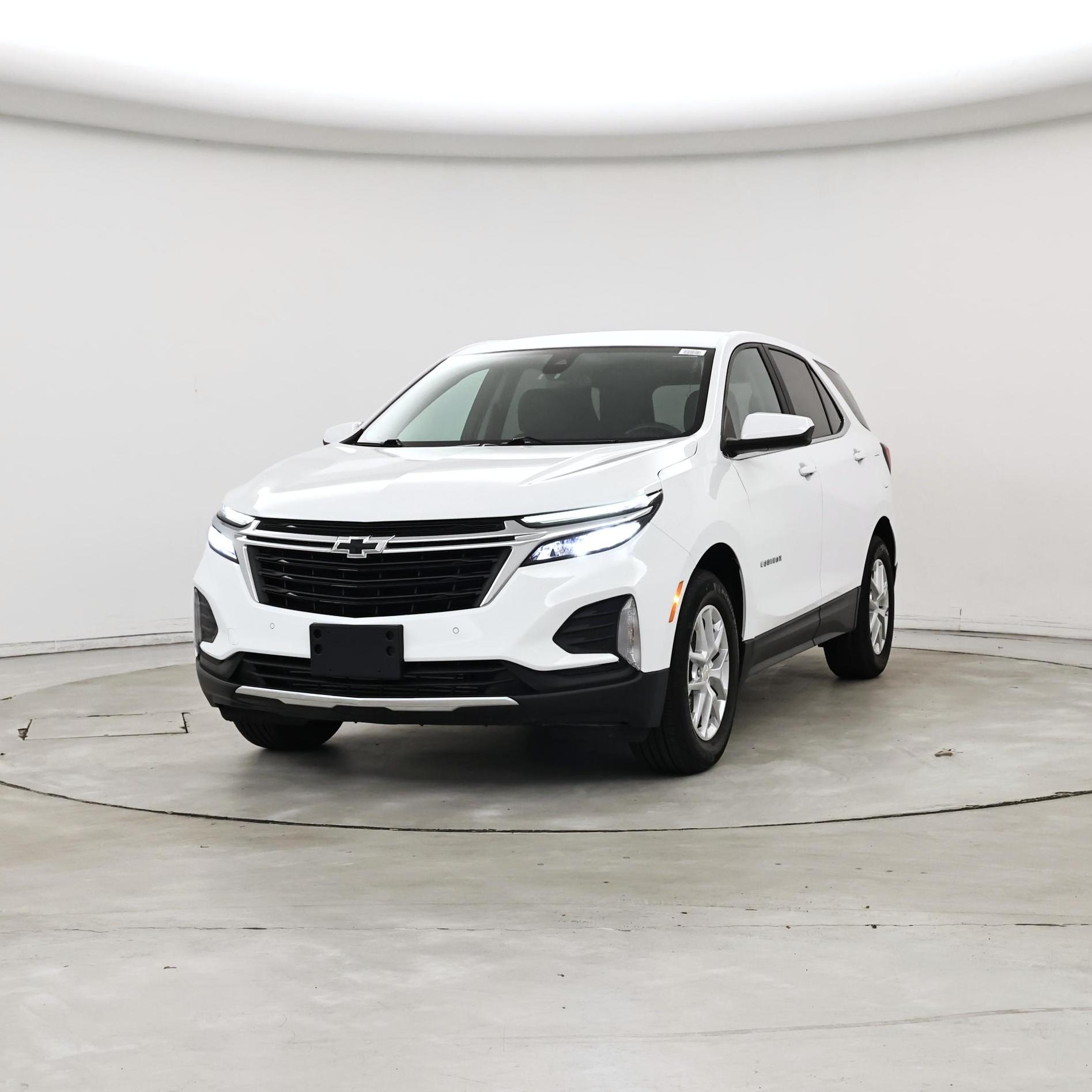 Thumbnail: 2022 Chevrolet Equinox - 4