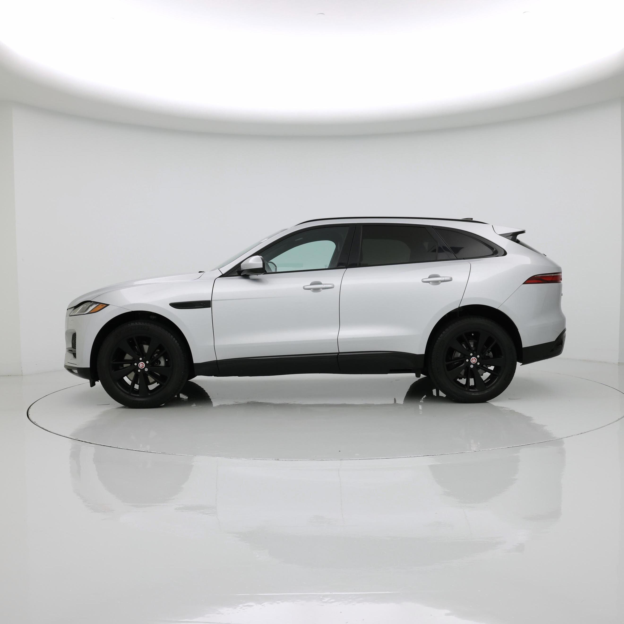 Thumbnail: 2022 Jaguar F-Pace - 3
